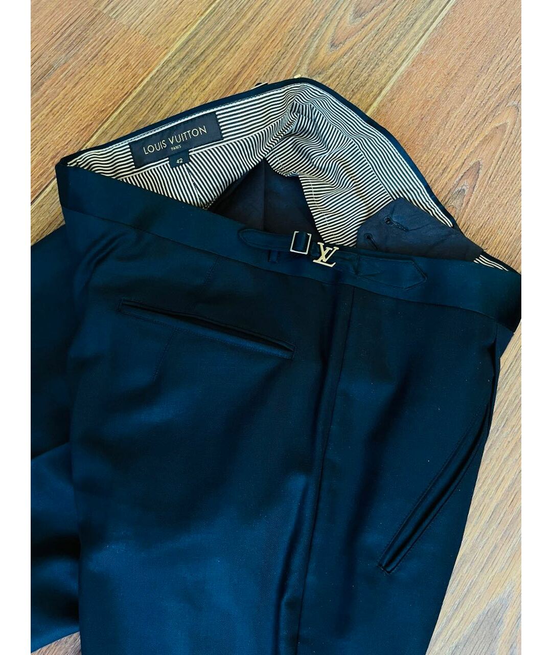 LOUIS VUITTON PRE-OWNED Серые шерстяные классические брюки, фото 4