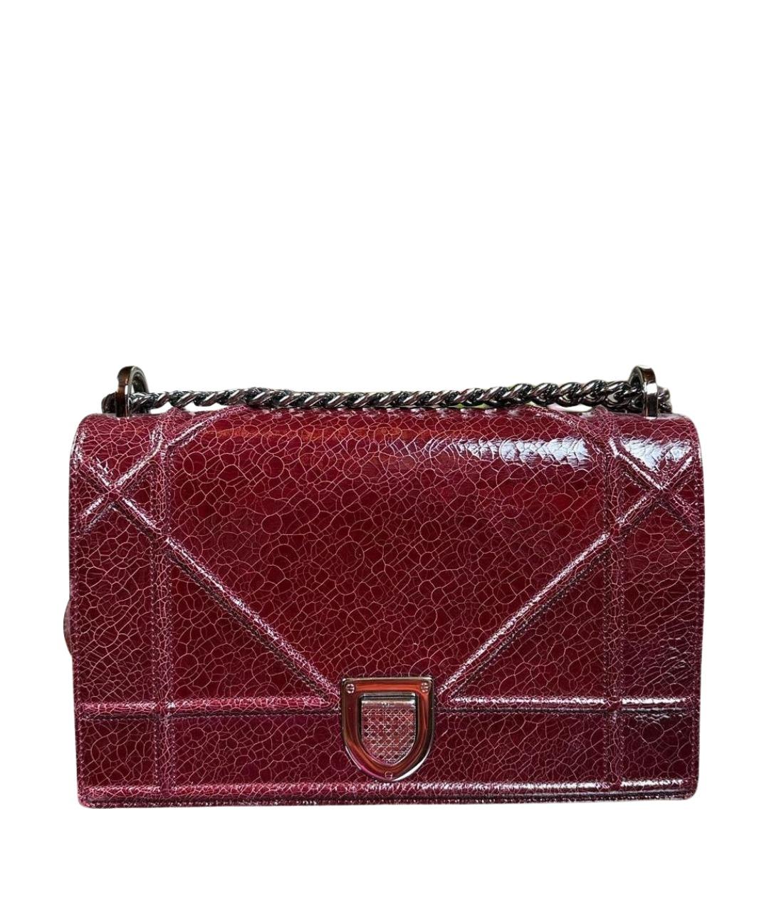 CHRISTIAN DIOR Бордовая сумка через плечо из лакированной кожи, фото 1