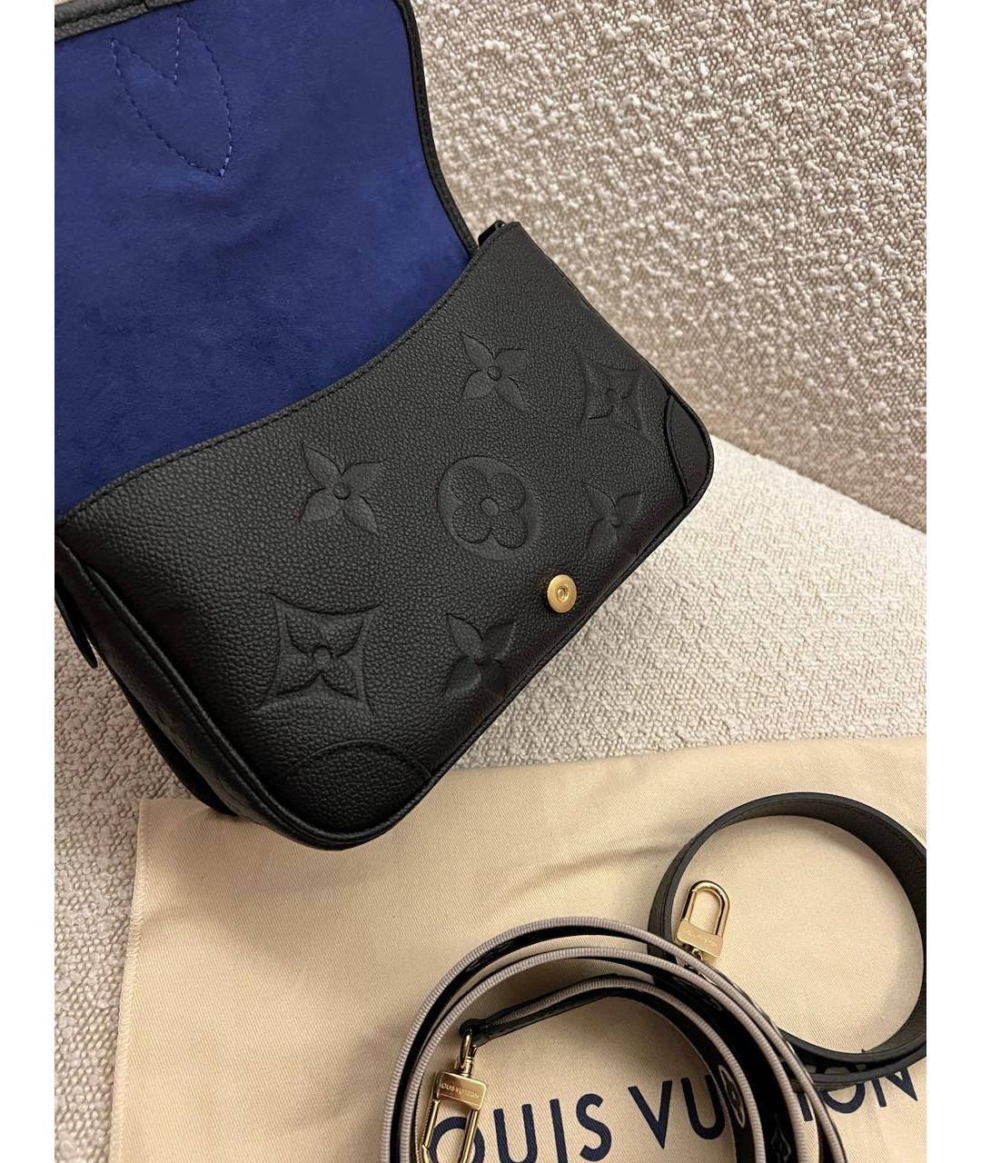 LOUIS VUITTON Черная кожаная сумка через плечо, фото 3