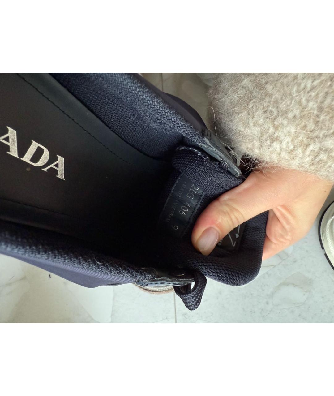 PRADA Темно-синие кожаные низкие кроссовки / кеды, фото 5