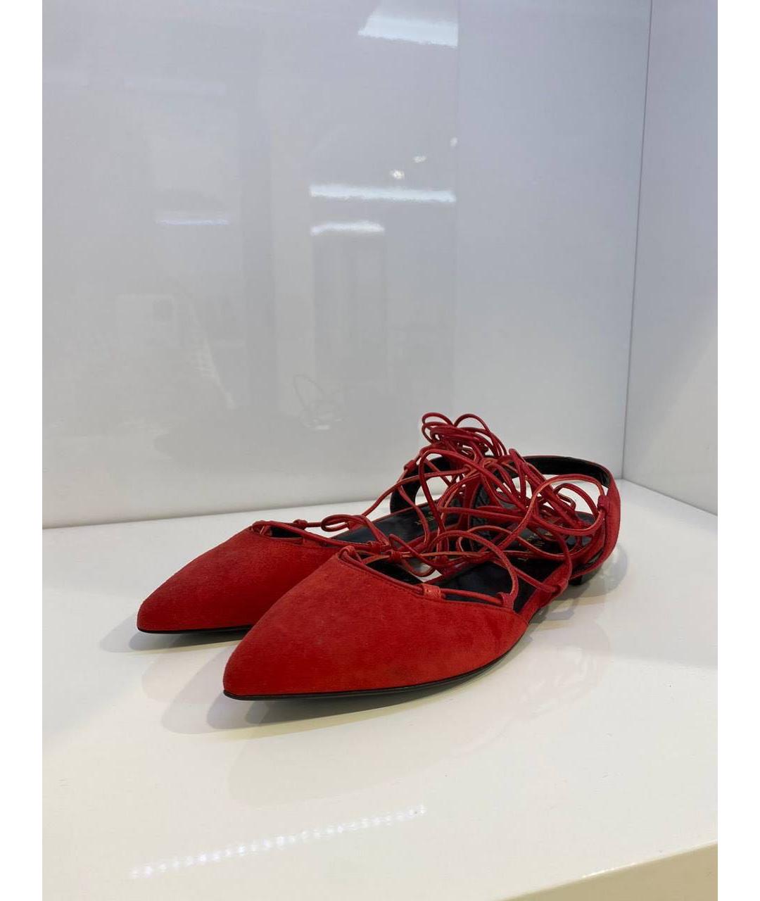 SAINT LAURENT Красные замшевые балетки, фото 2