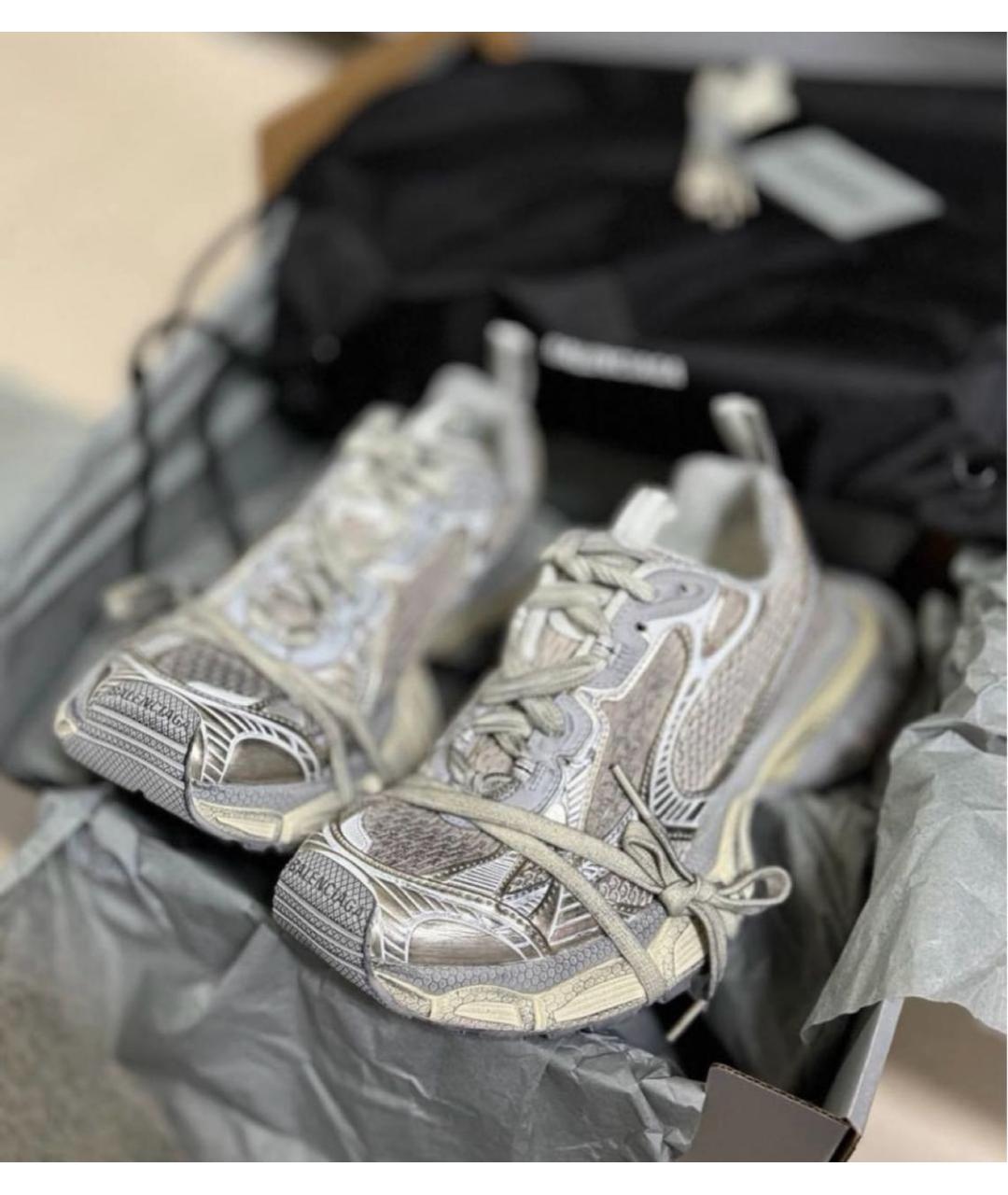 BALENCIAGA Серые кроссовки, фото 3