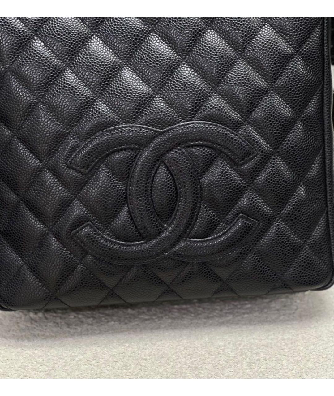 CHANEL Черная кожаная сумка тоут, фото 3