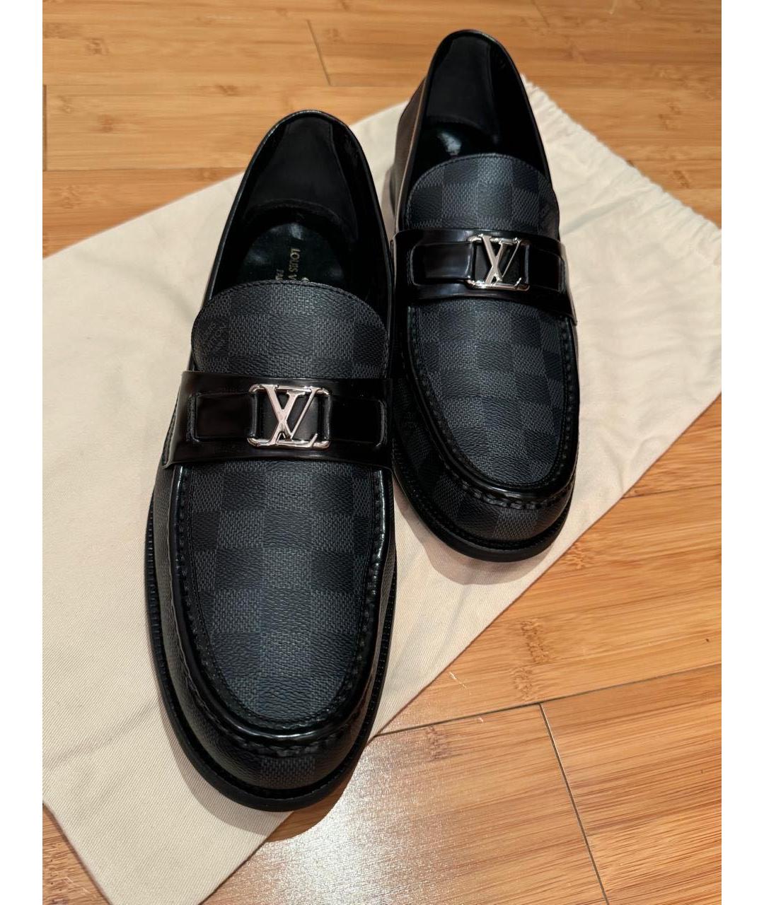 LOUIS VUITTON Серые лоферы, фото 4