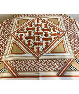 BURBERRY Платок