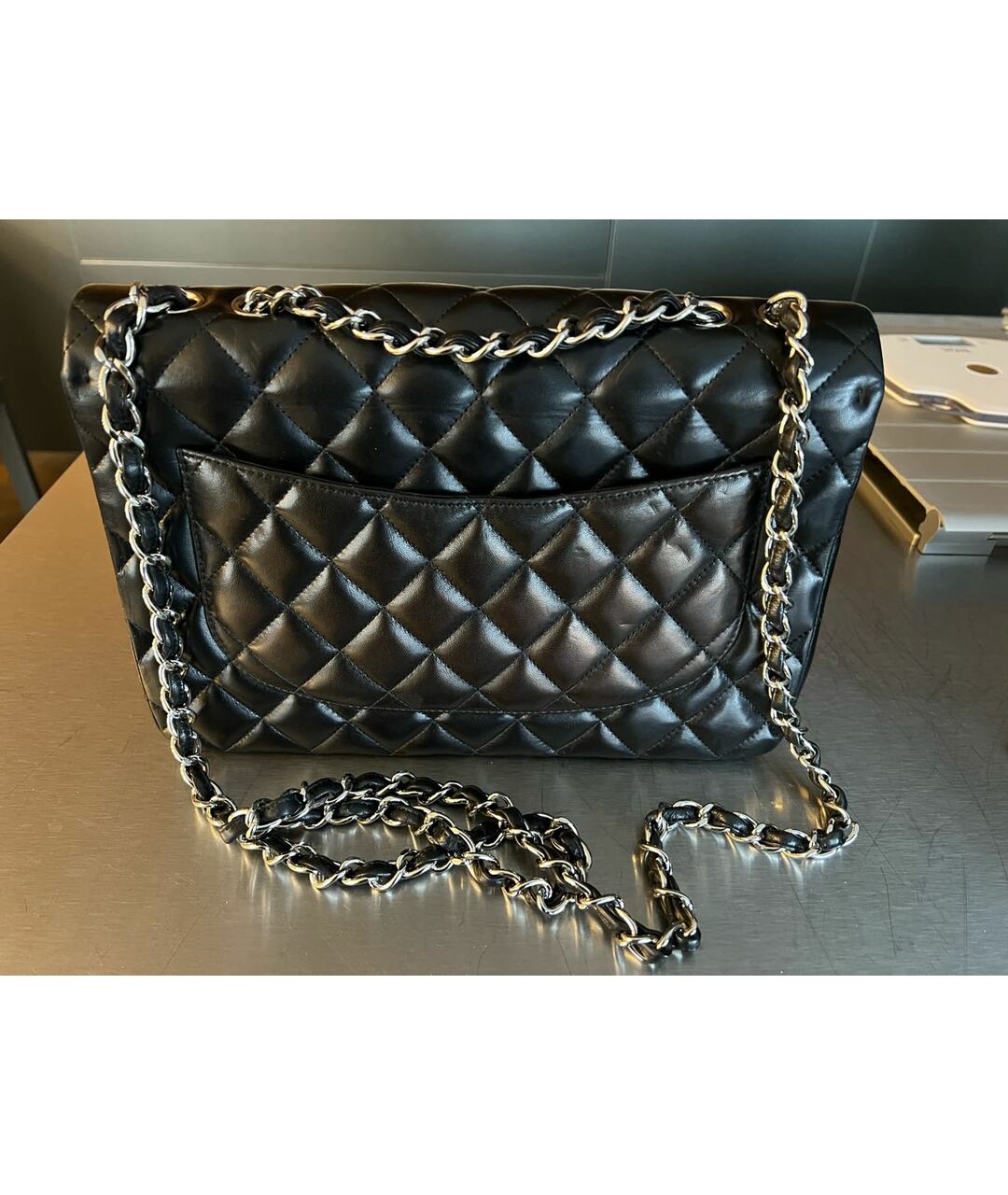 CHANEL PRE-OWNED Черная кожаная сумка через плечо, фото 3