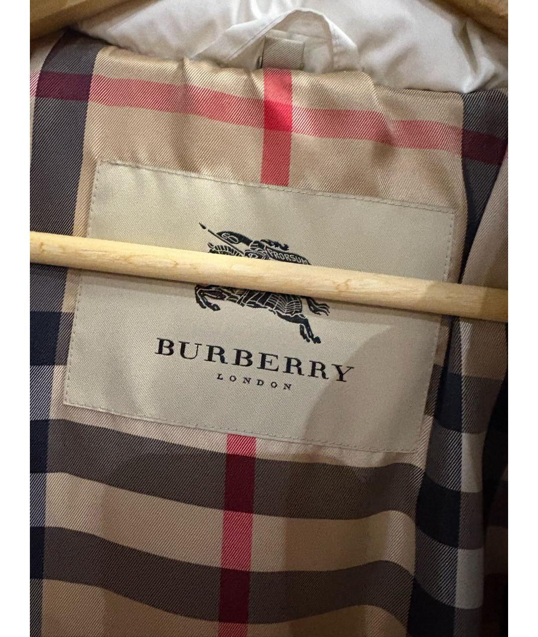 BURBERRY Белый полиэстеровый пуховик, фото 3