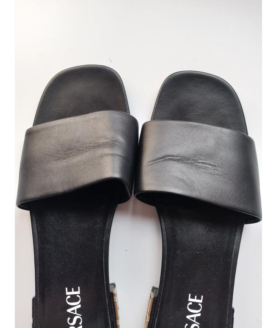 VERSACE Черные кожаные шлепанцы, фото 3