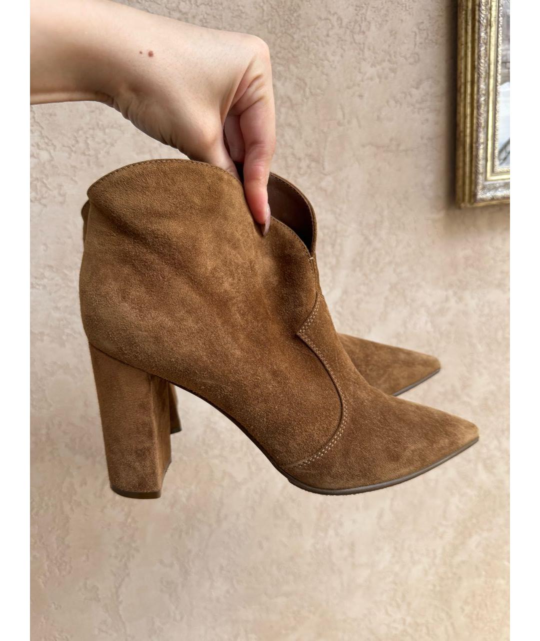GIANVITO ROSSI Коричневые замшевые ботильоны, фото 3