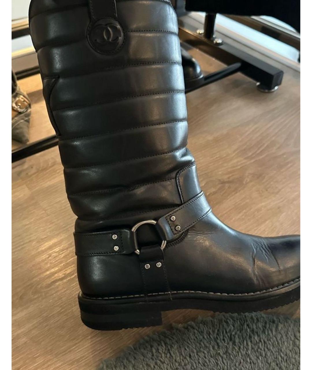 CHANEL Черные кожаные сапоги, фото 4