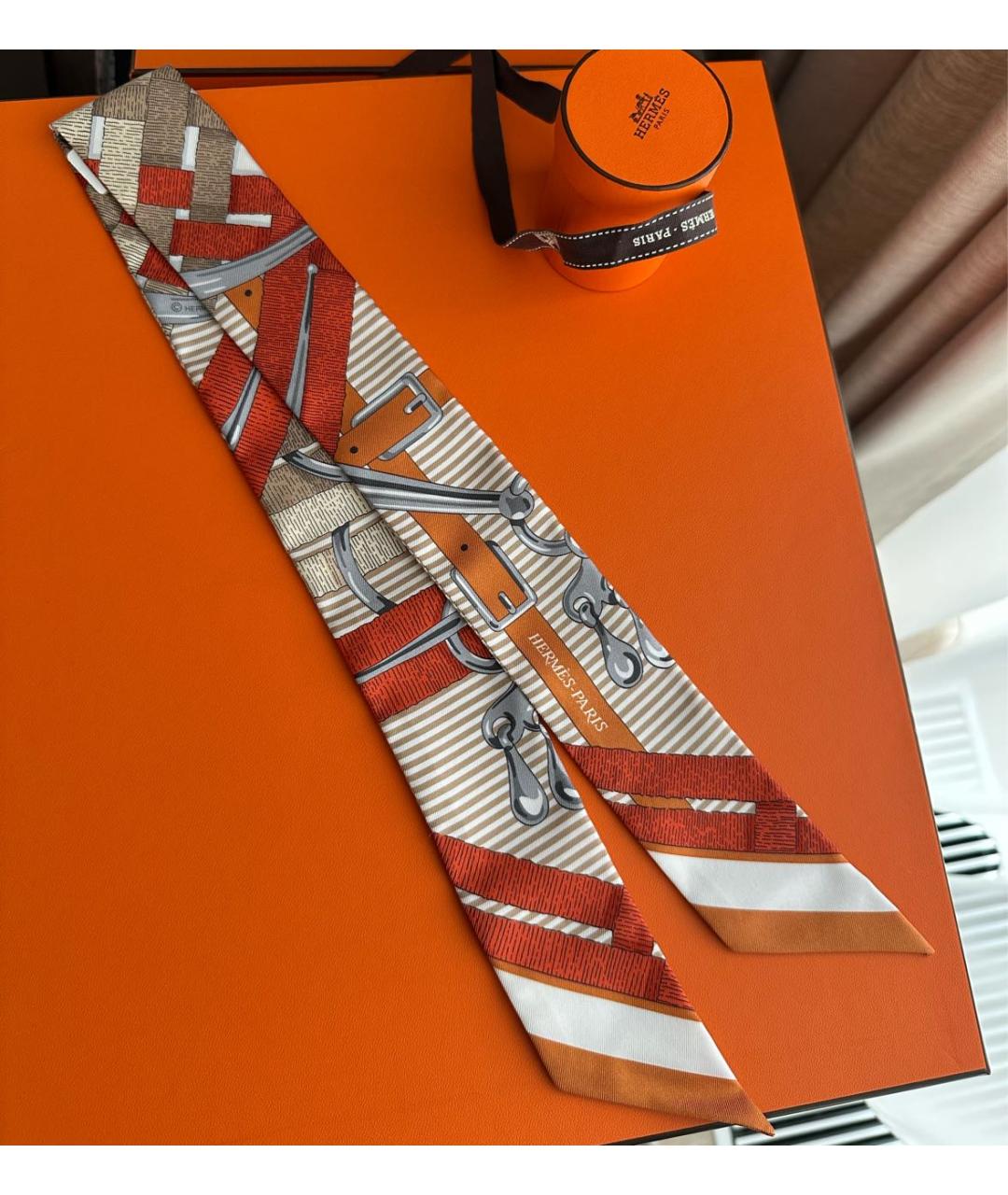 HERMES Оранжевый шелковый платок, фото 2