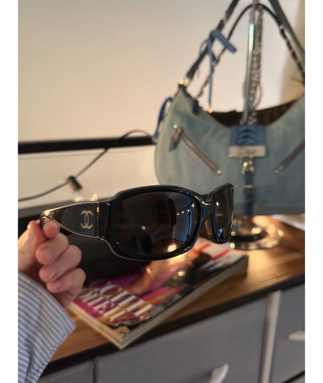 CHANEL Черные пластиковые солнцезащитные очки, фото 2