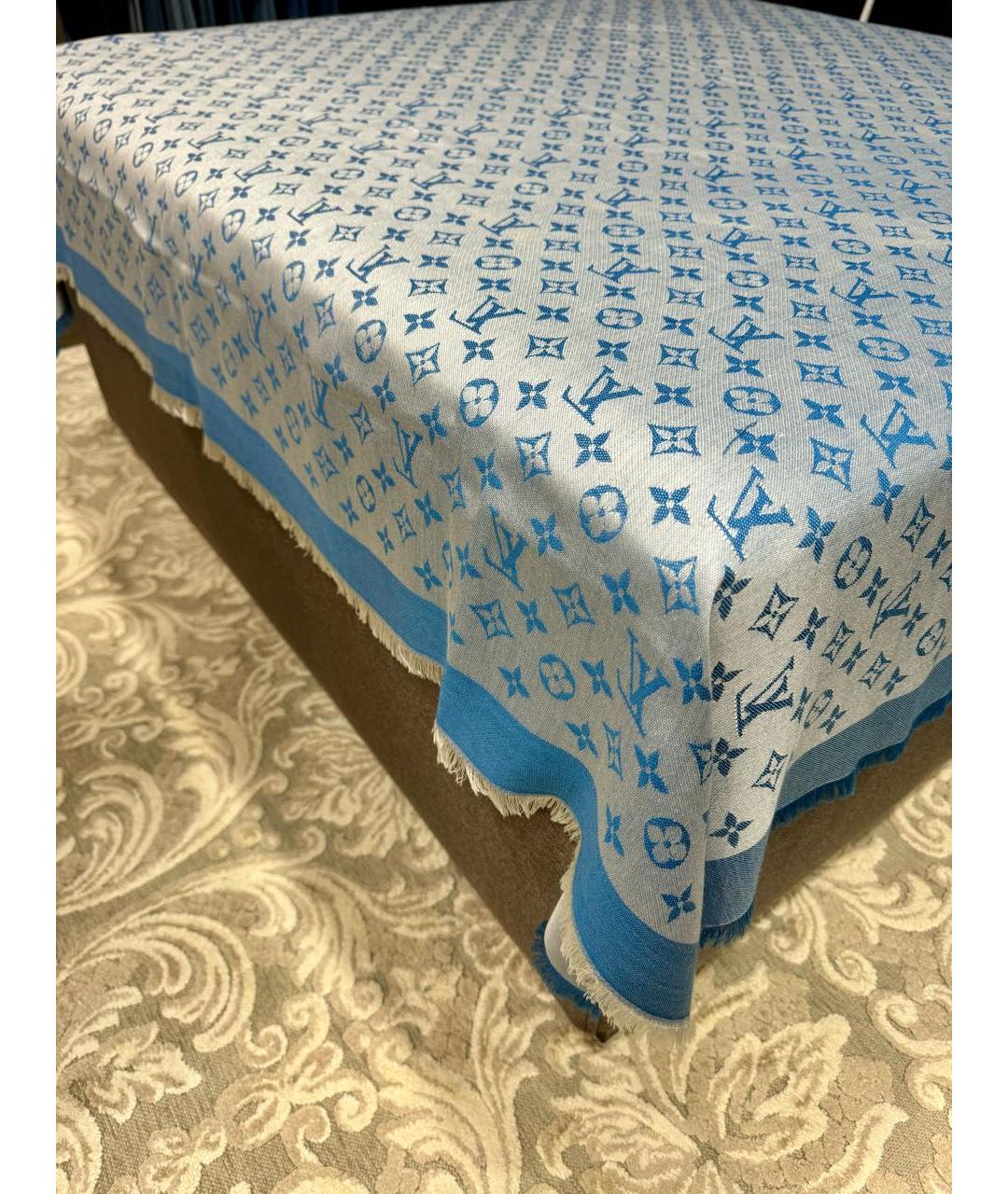 LOUIS VUITTON Голубой шелковый платок, фото 3