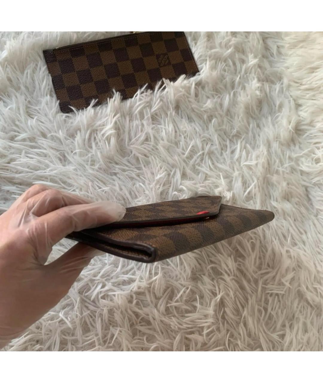 LOUIS VUITTON Коричневый кошелек, фото 6