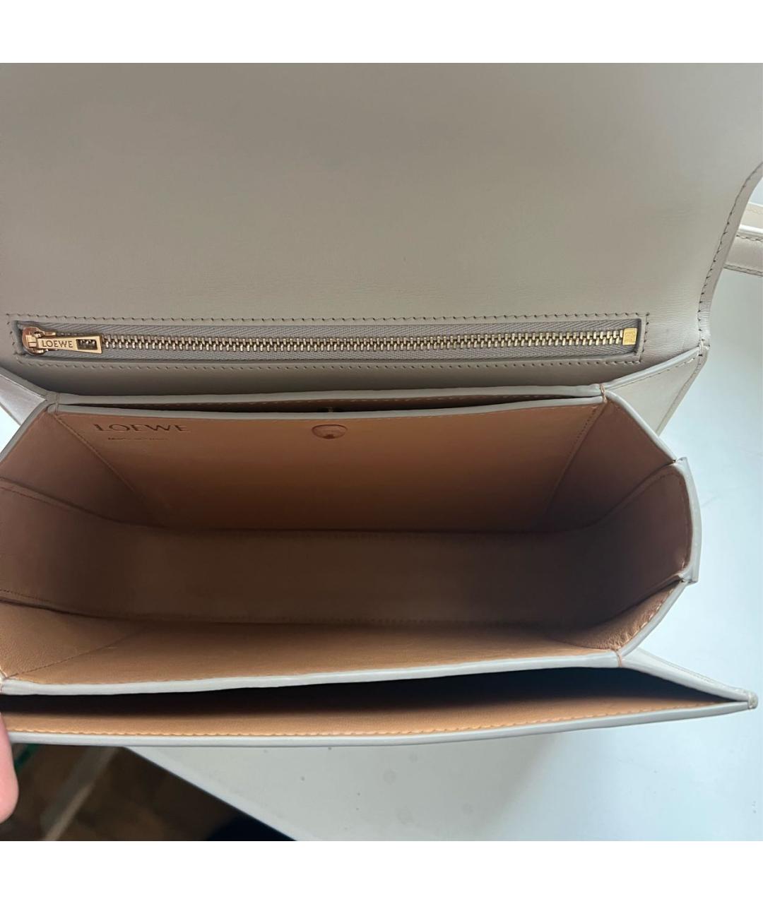 LOEWE Бежевая кожаная сумка через плечо, фото 5