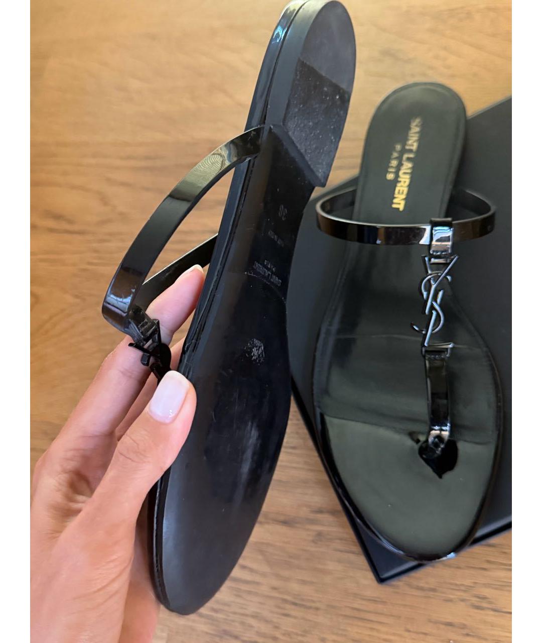 SAINT LAURENT Черные сандалии из лакированной кожи, фото 6