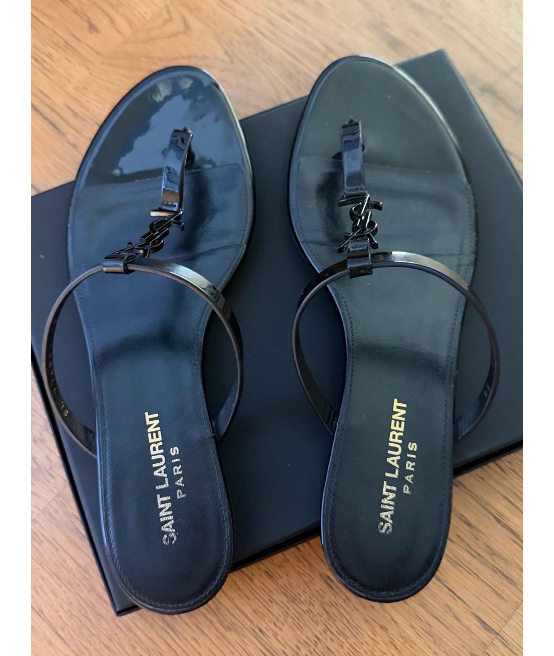 SAINT LAURENT Черные сандалии из лакированной кожи, фото 3