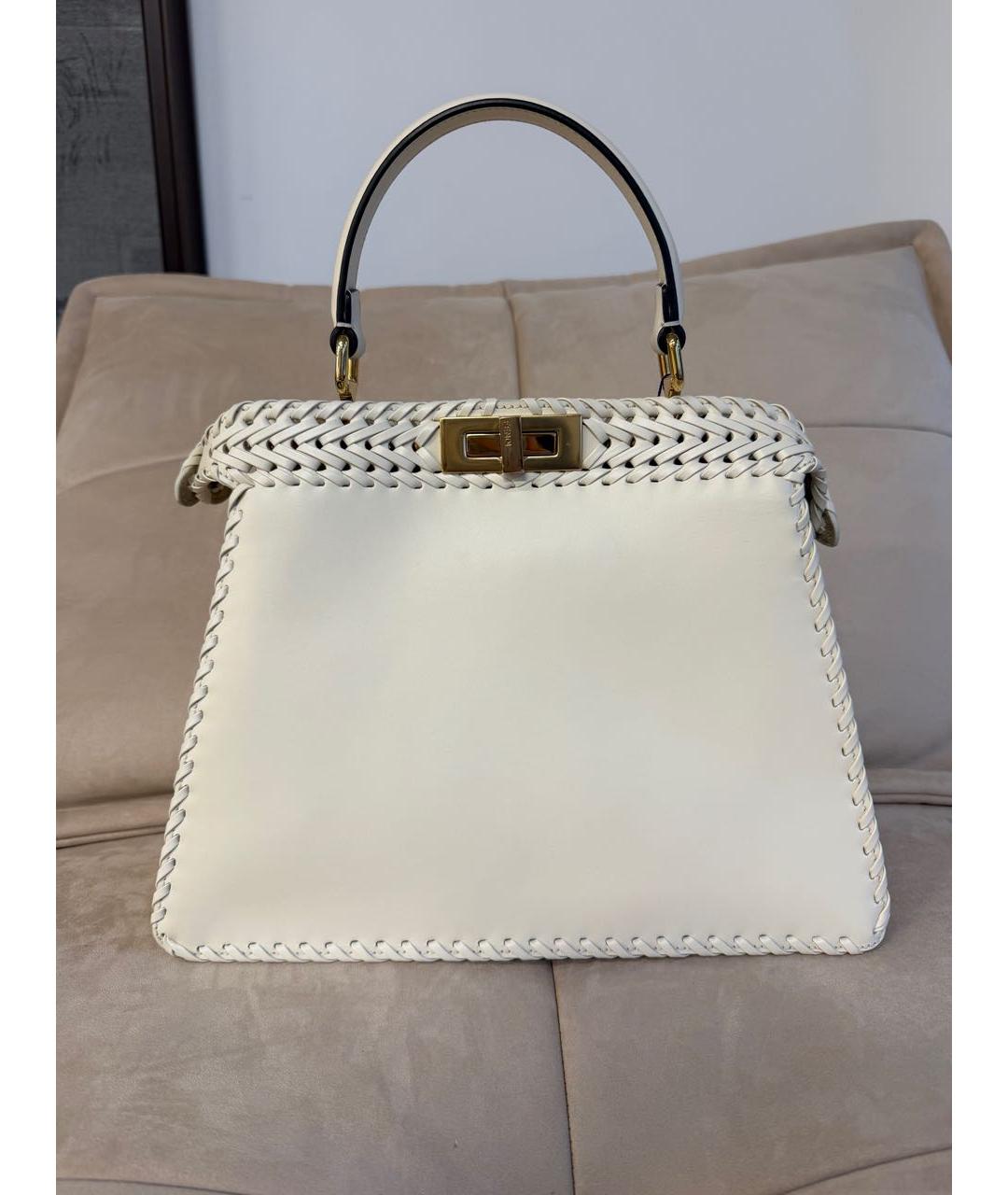 FENDI Белая кожаная сумка с короткими ручками, фото 8