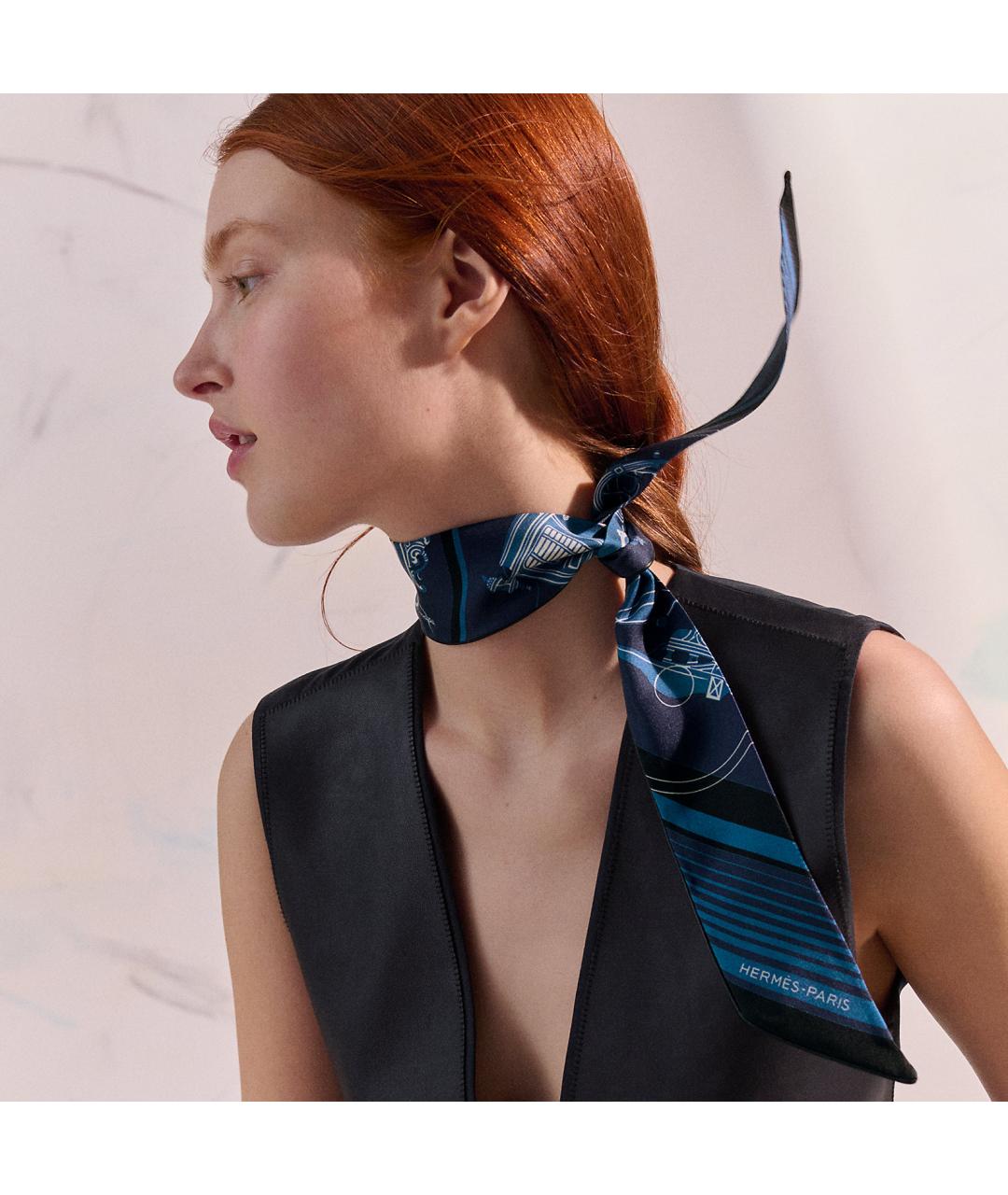 HERMES Синий шелковый платок, фото 3