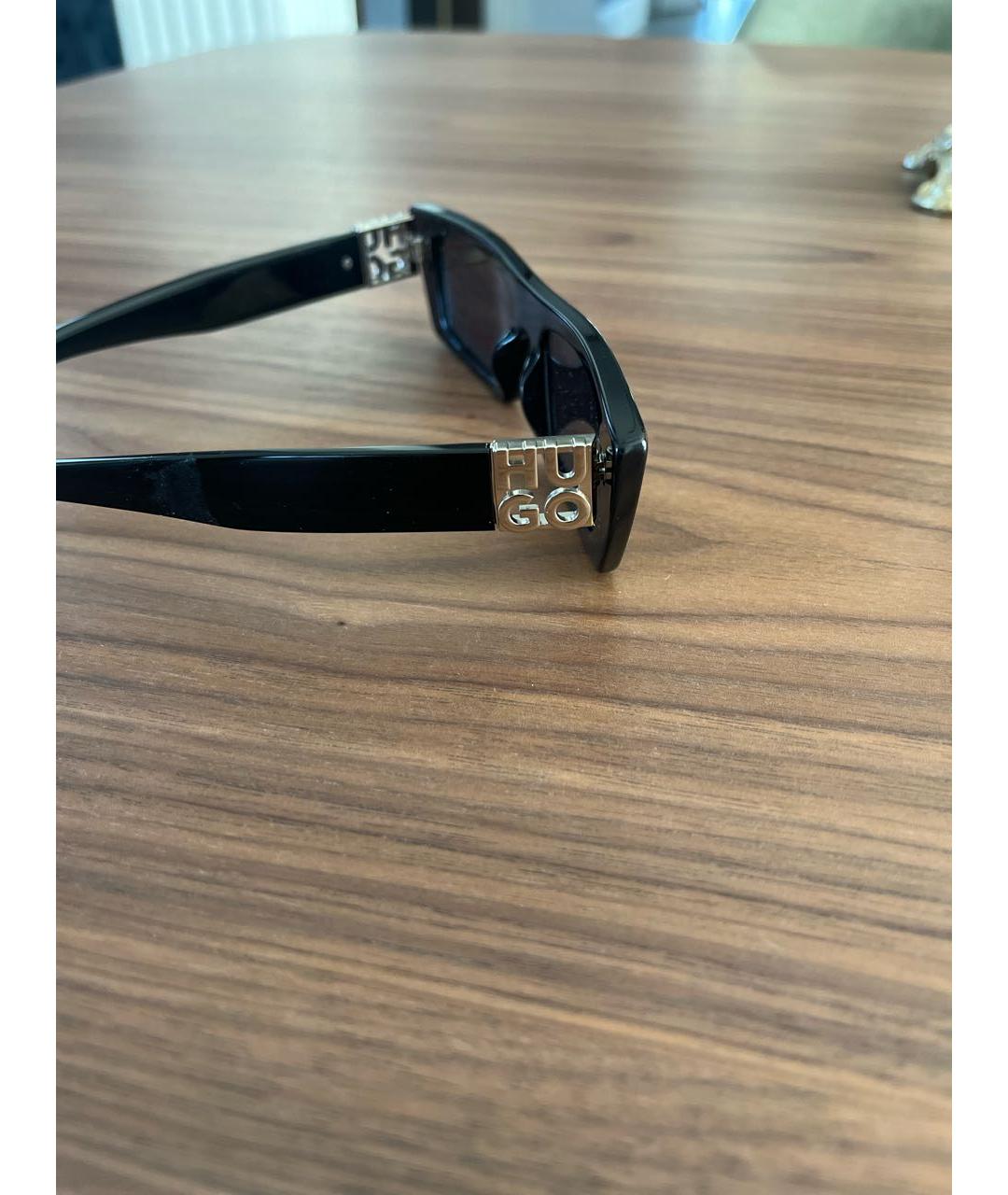 HUGO Черные пластиковые солнцезащитные очки, фото 3