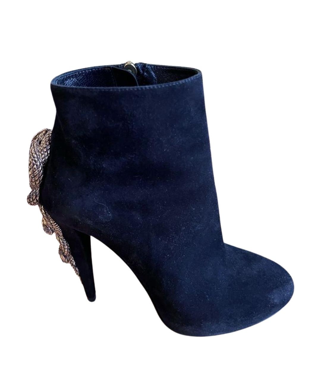 ROBERTO CAVALLI Черные замшевые ботильоны, фото 1