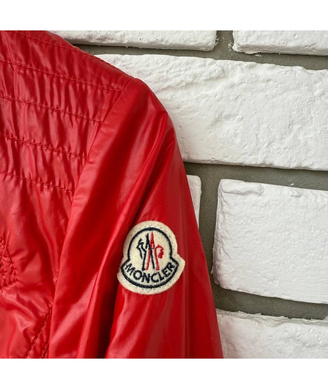 MONCLER Красная полиэстеровая куртка, фото 5