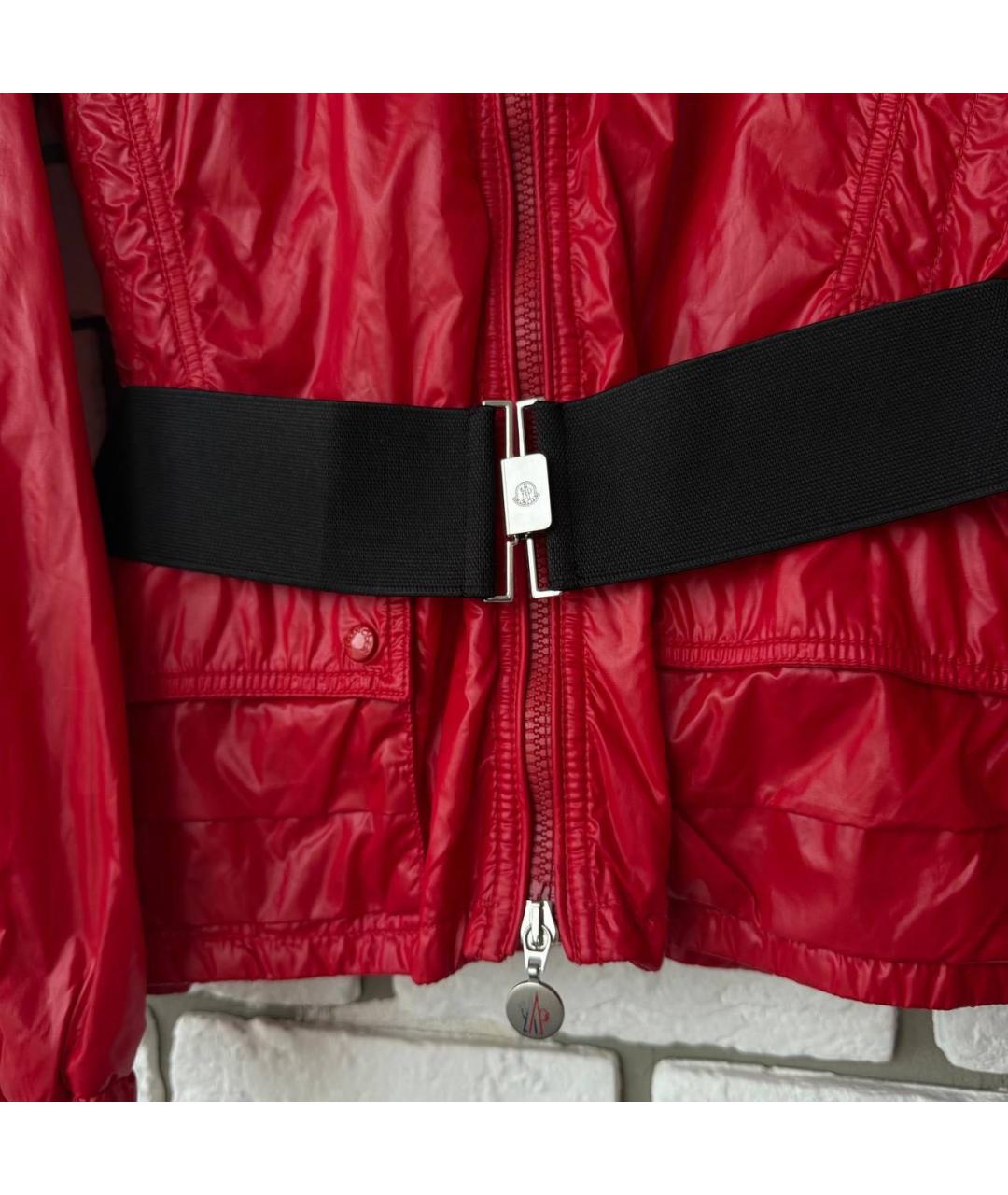 MONCLER Красная полиэстеровая куртка, фото 2