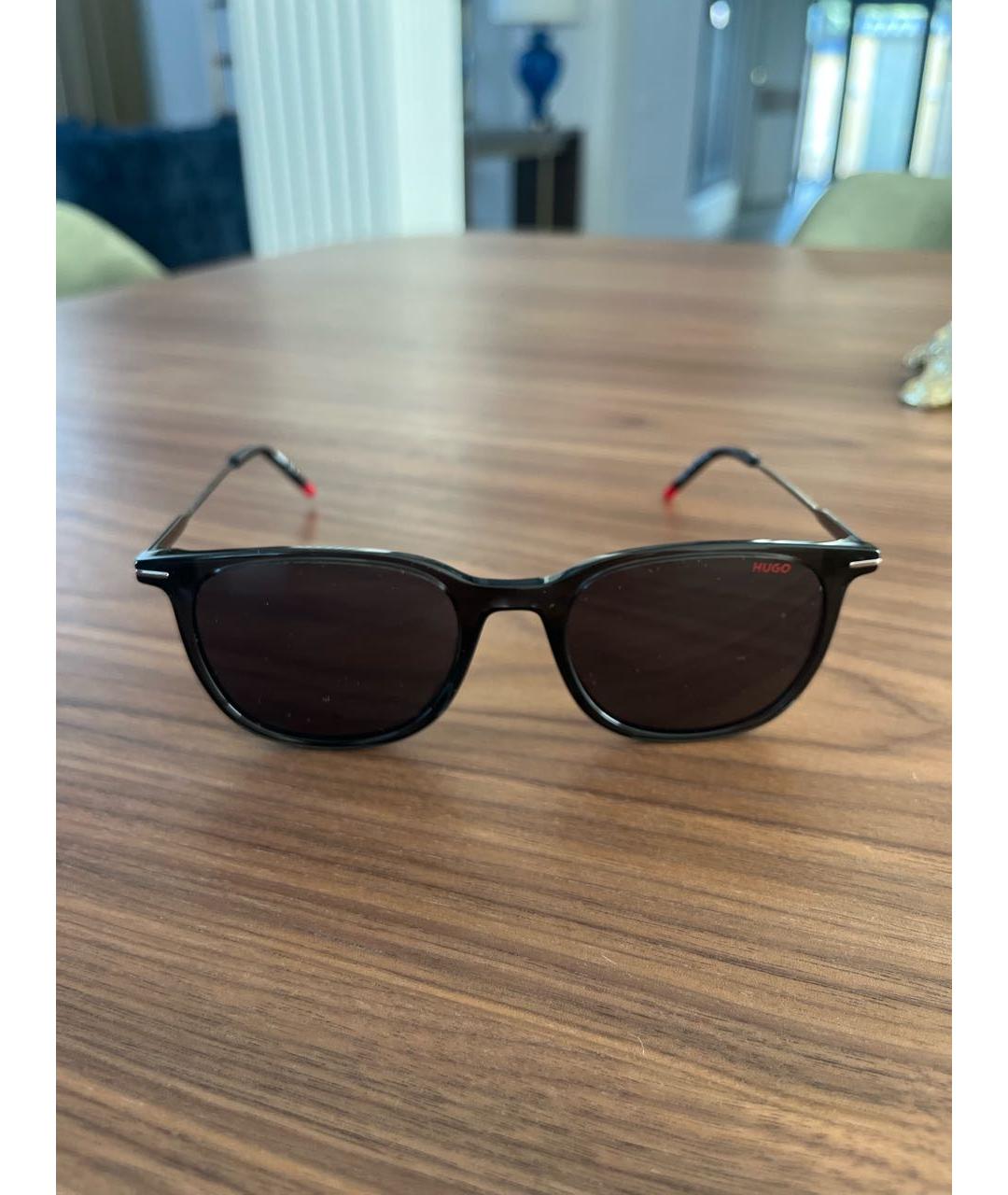 HUGO Черные пластиковые солнцезащитные очки, фото 5