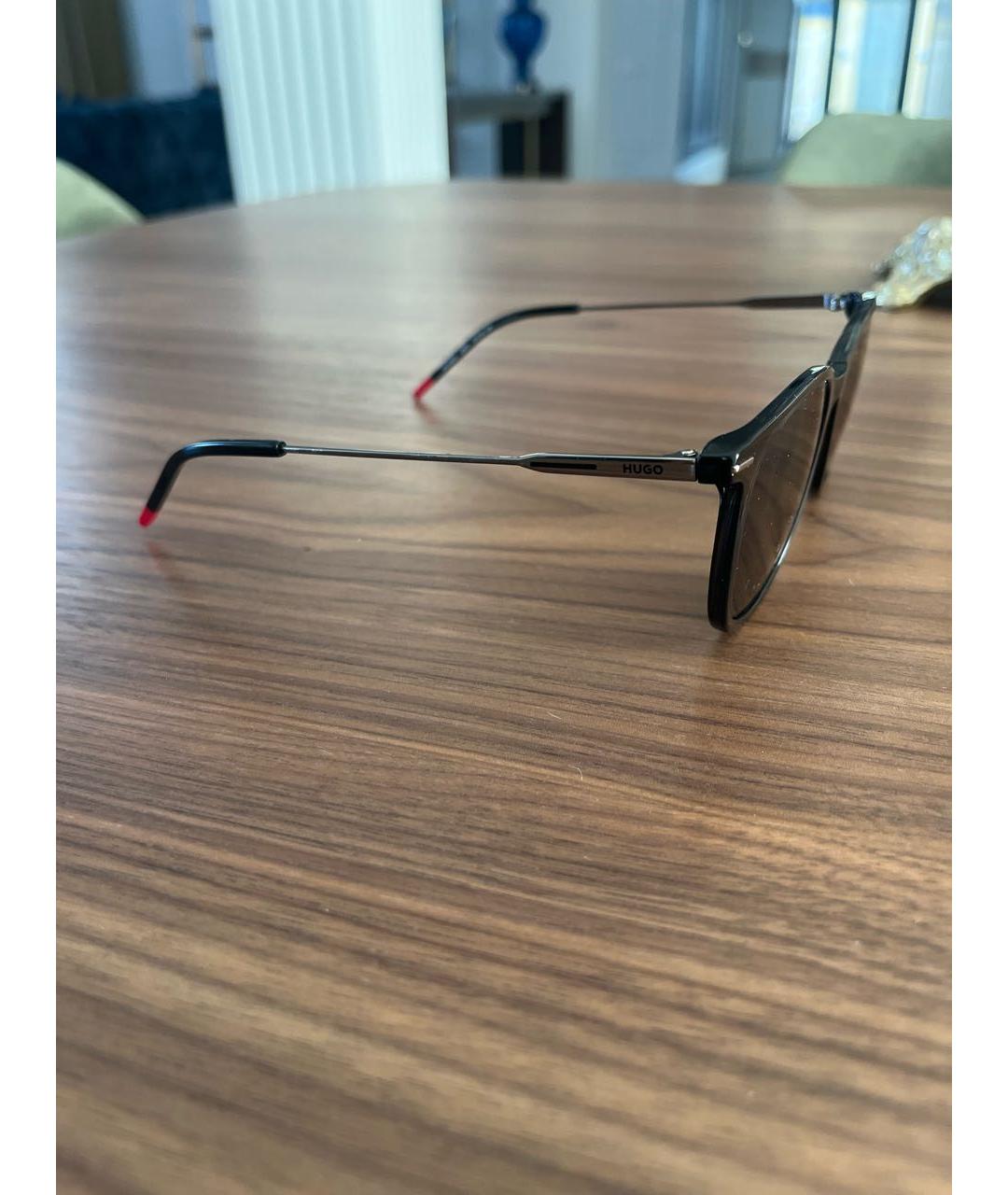 HUGO Черные пластиковые солнцезащитные очки, фото 2