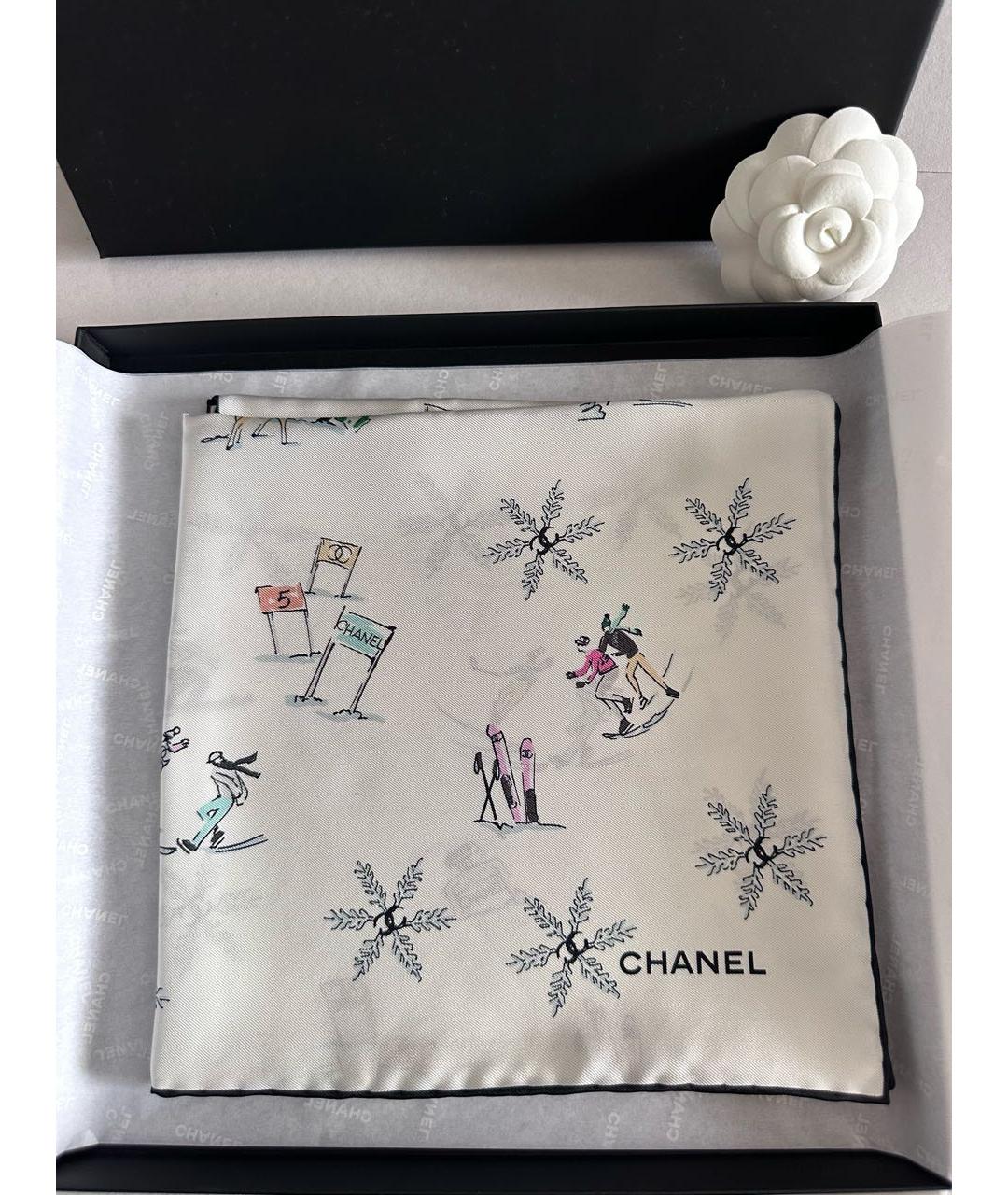 CHANEL Белый шелковый платок, фото 4