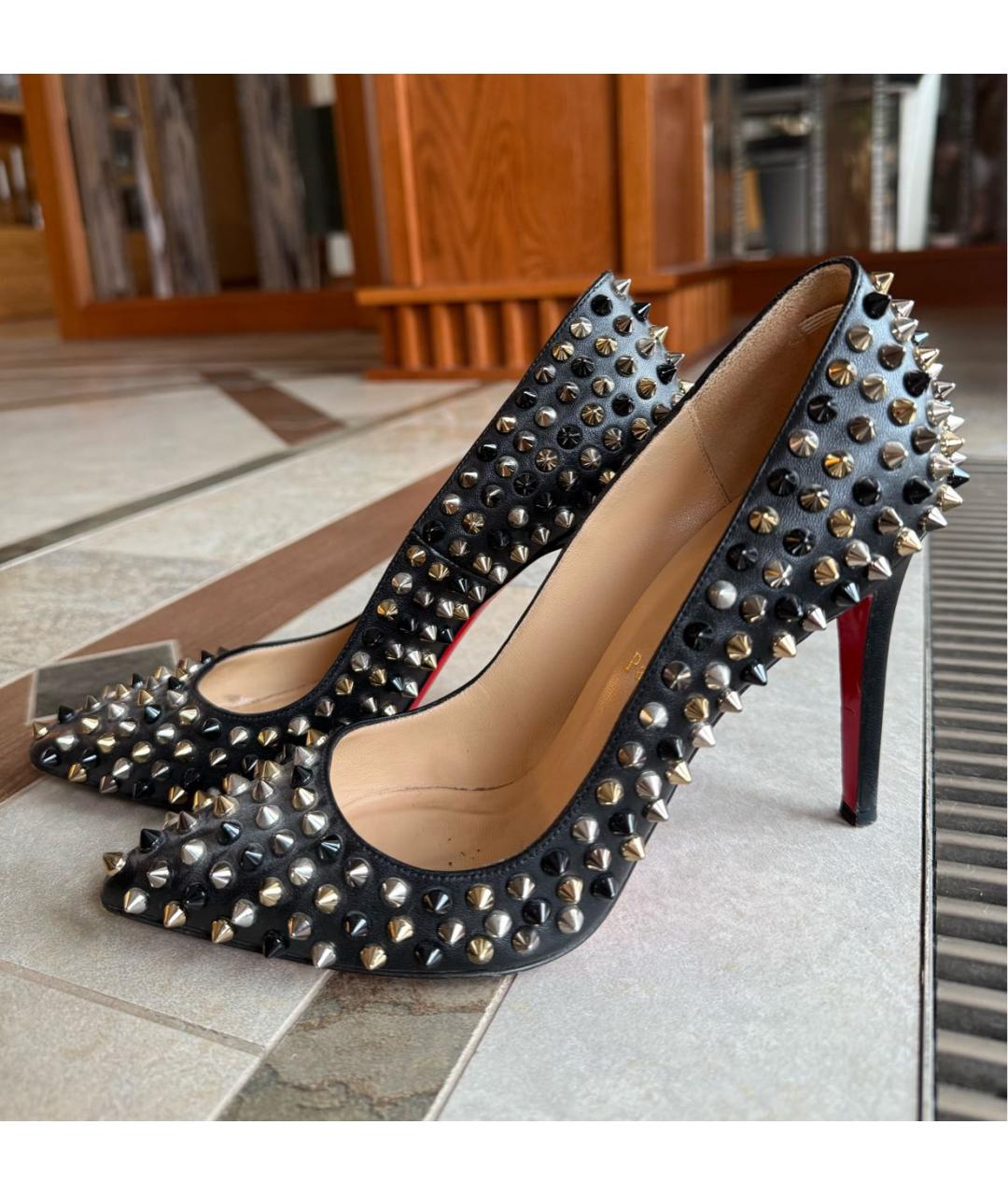 CHRISTIAN LOUBOUTIN Черные кожаные туфли, фото 5