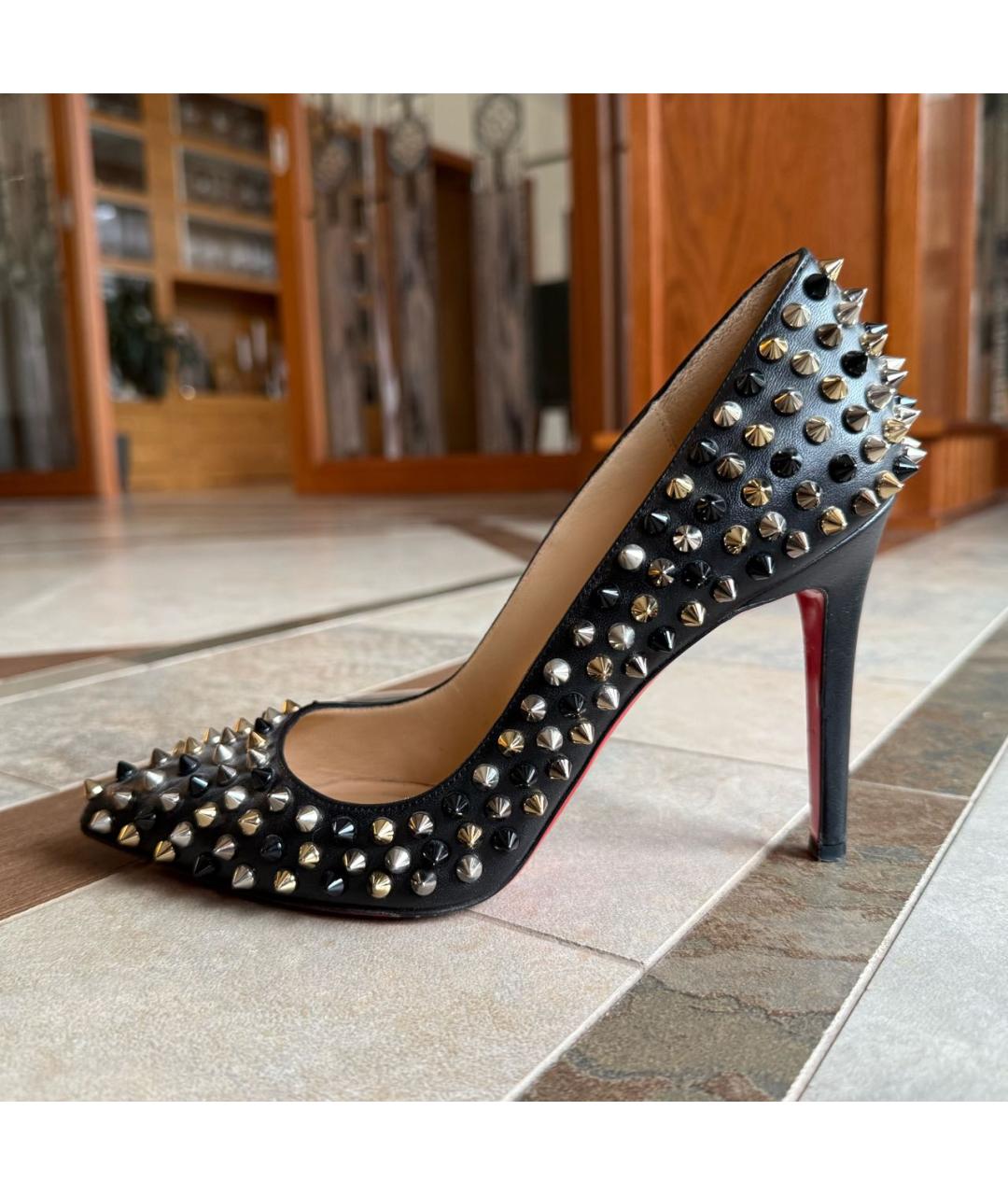 CHRISTIAN LOUBOUTIN Черные кожаные туфли, фото 7