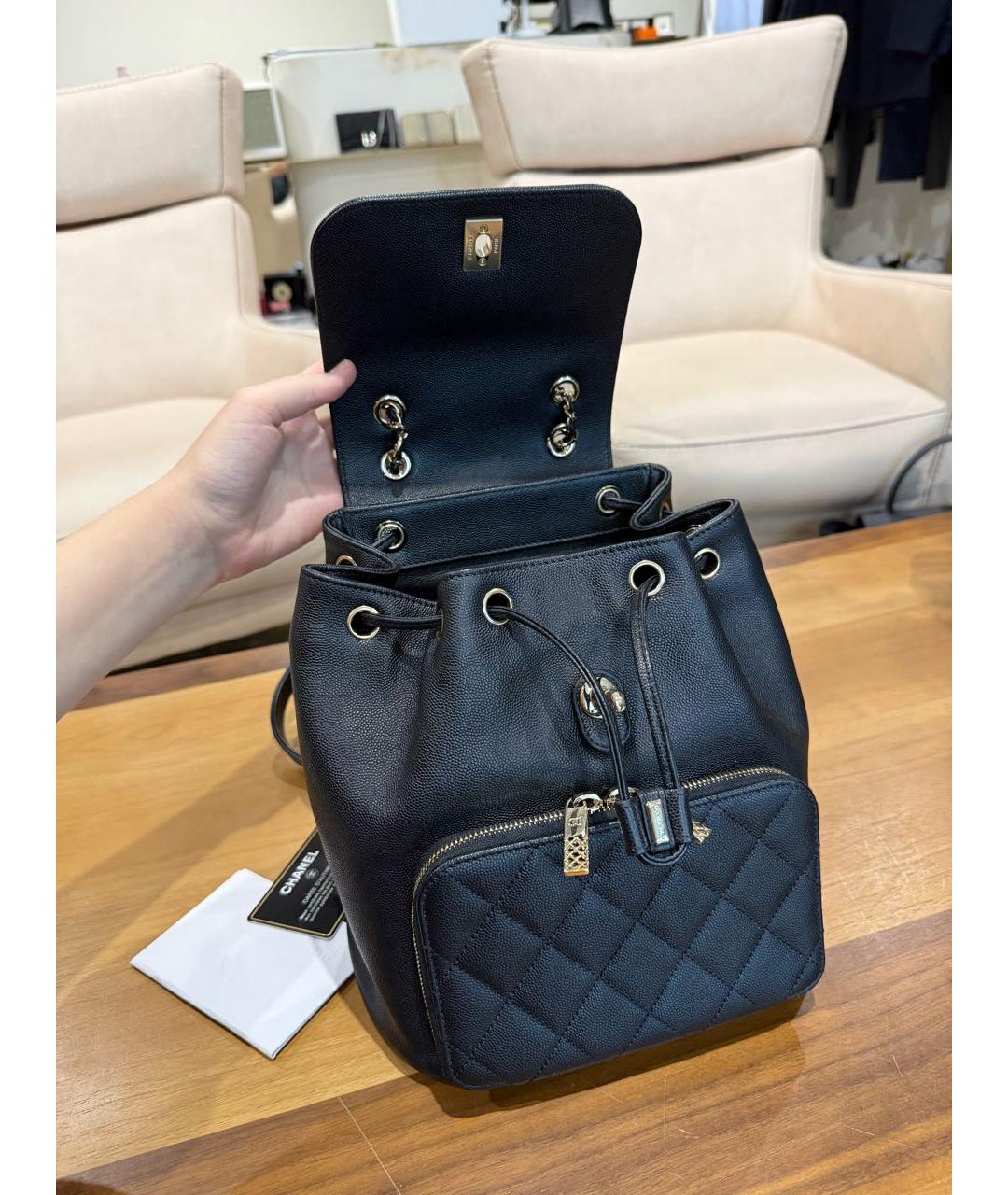 CHANEL Черный кожаный рюкзак, фото 5