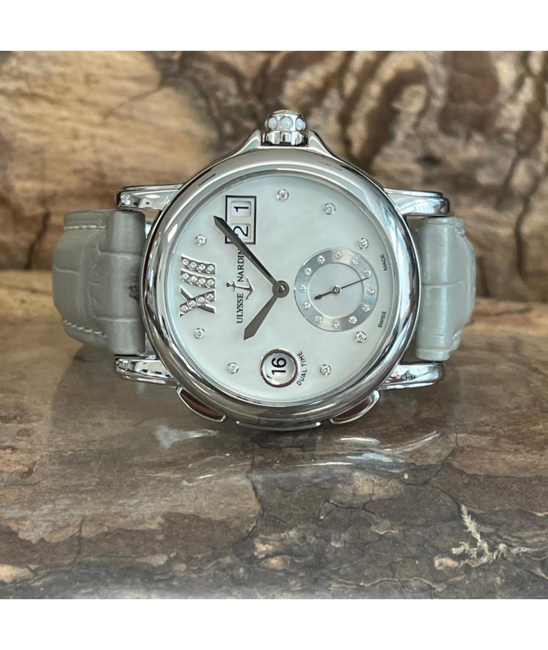 Ulysse Nardin Серые часы, фото 3