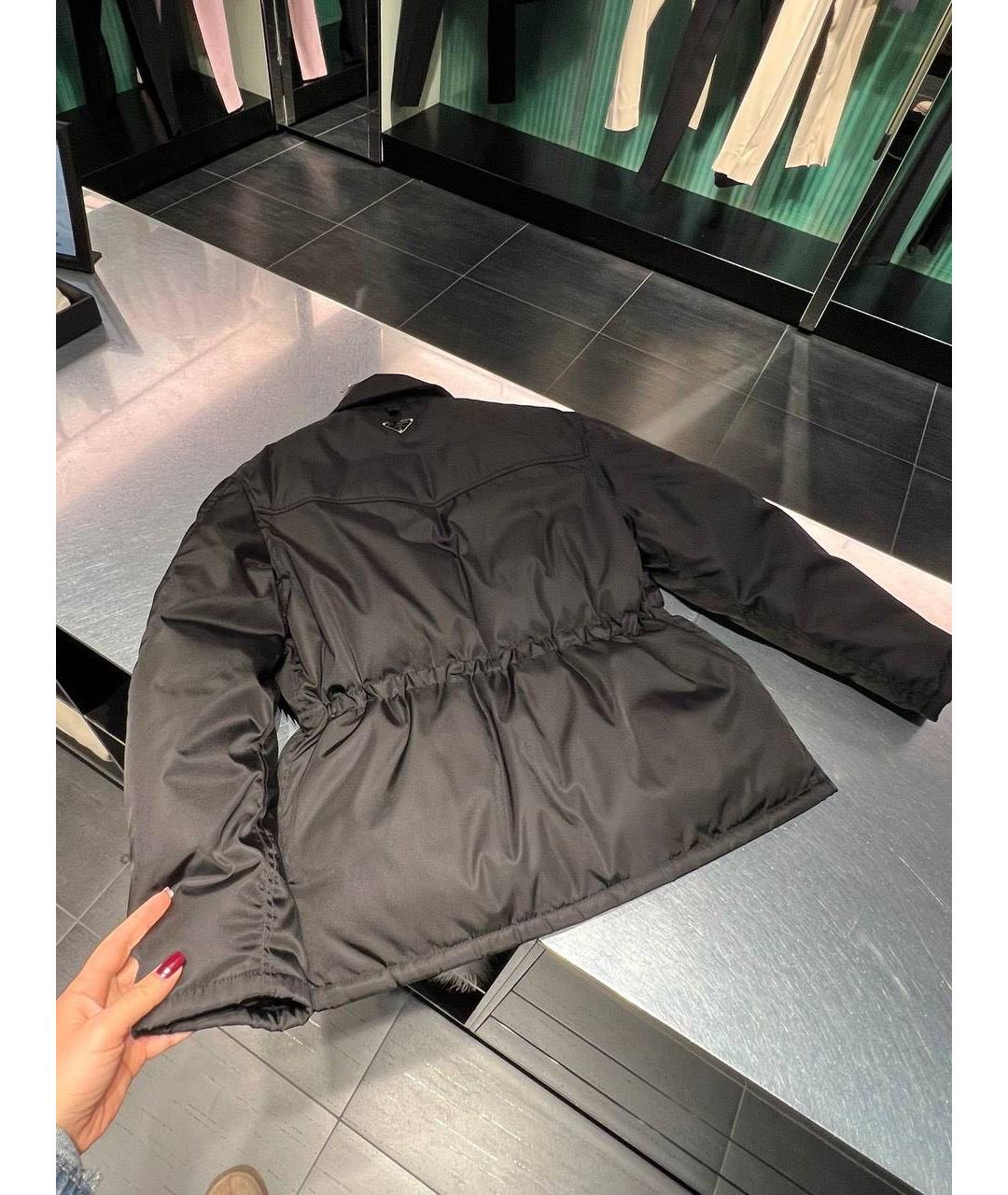 PRADA Черный полиэстеровый пуховик, фото 5