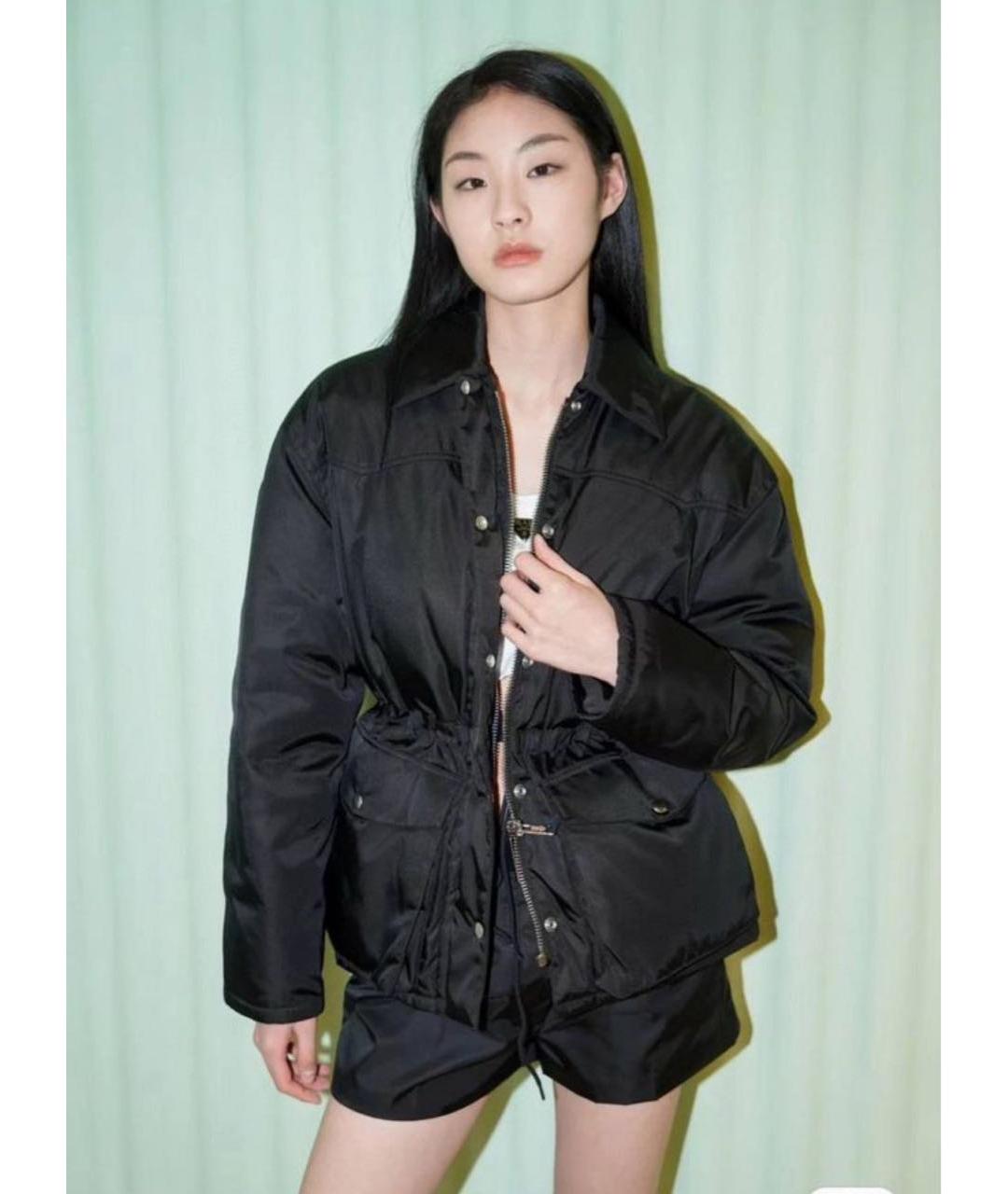 PRADA Черный полиэстеровый пуховик, фото 7