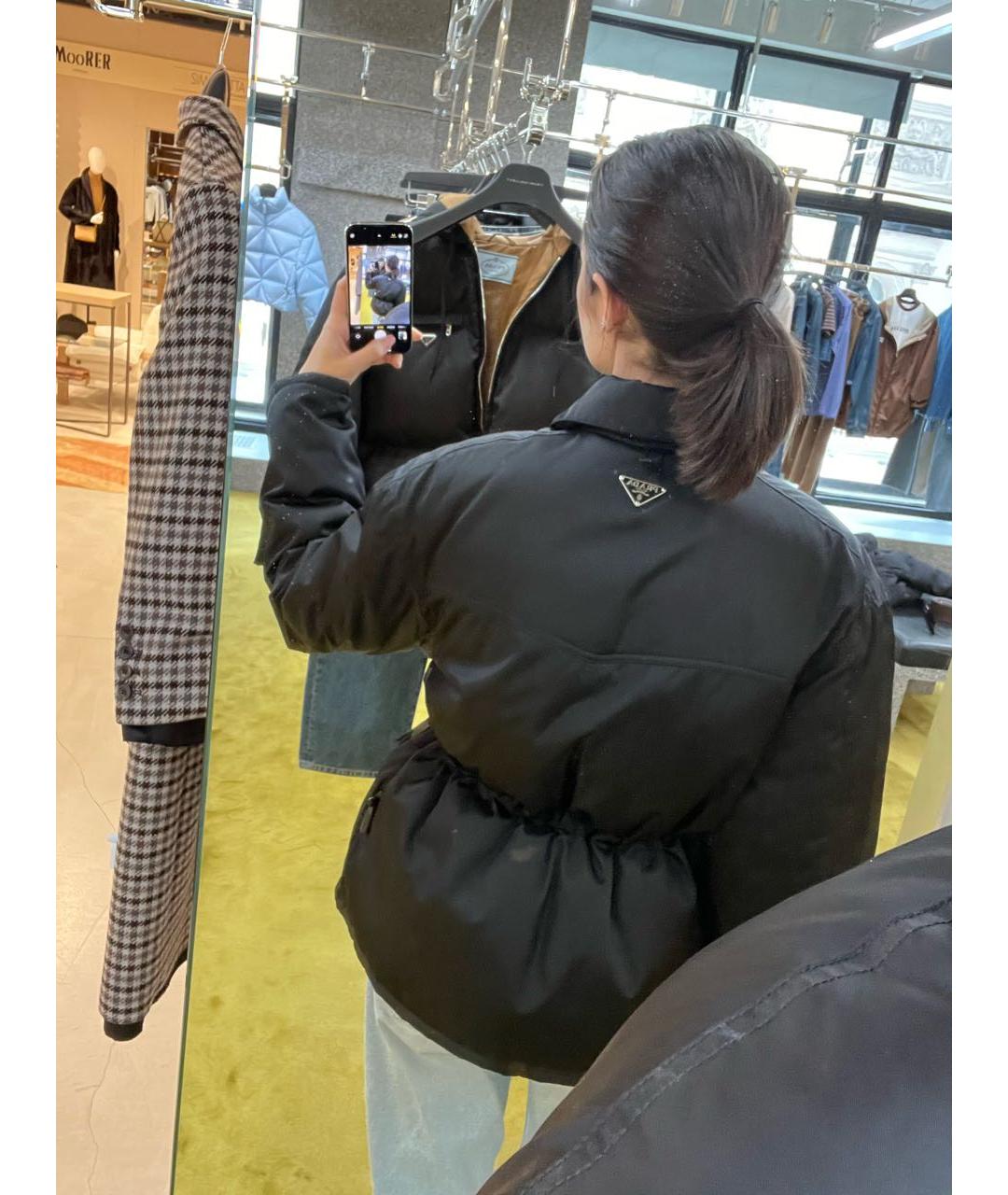 PRADA Черный полиэстеровый пуховик, фото 8