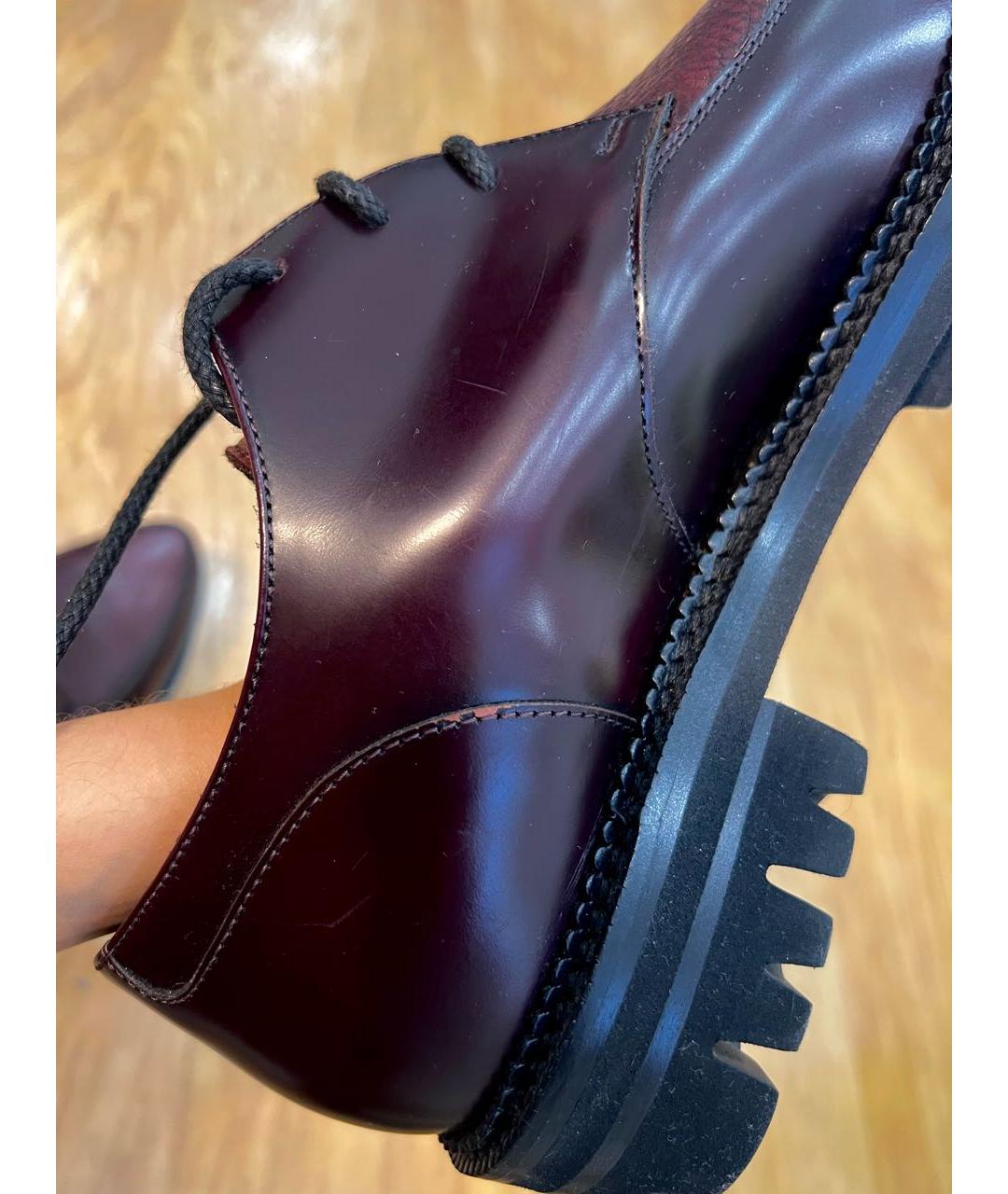 DSQUARED2 Бордовые низкие ботинки из лакированной кожи, фото 6