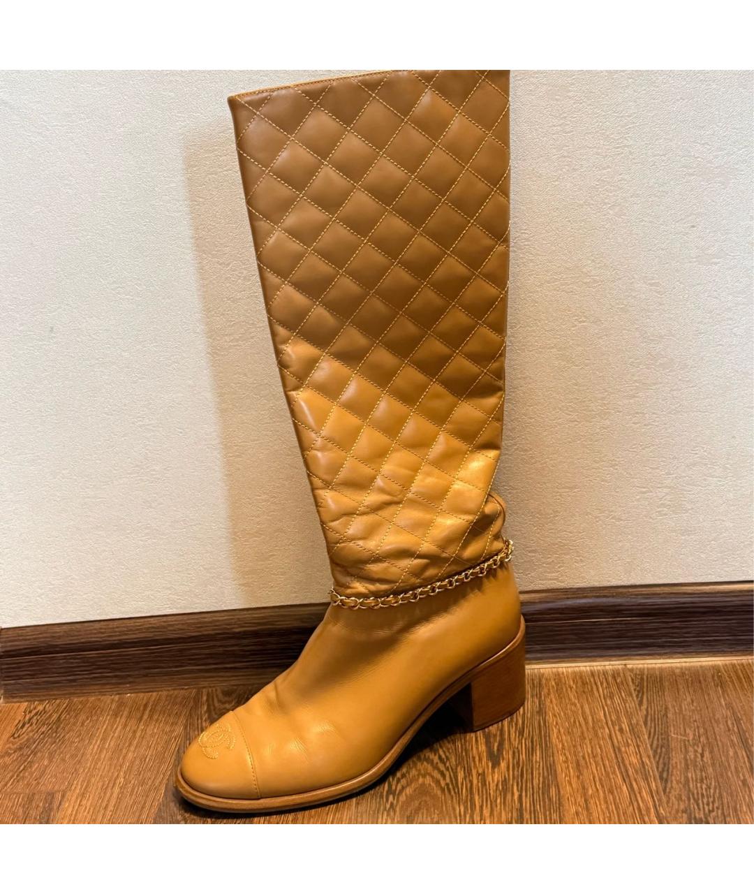 CHANEL Бежевые кожаные сапоги, фото 7