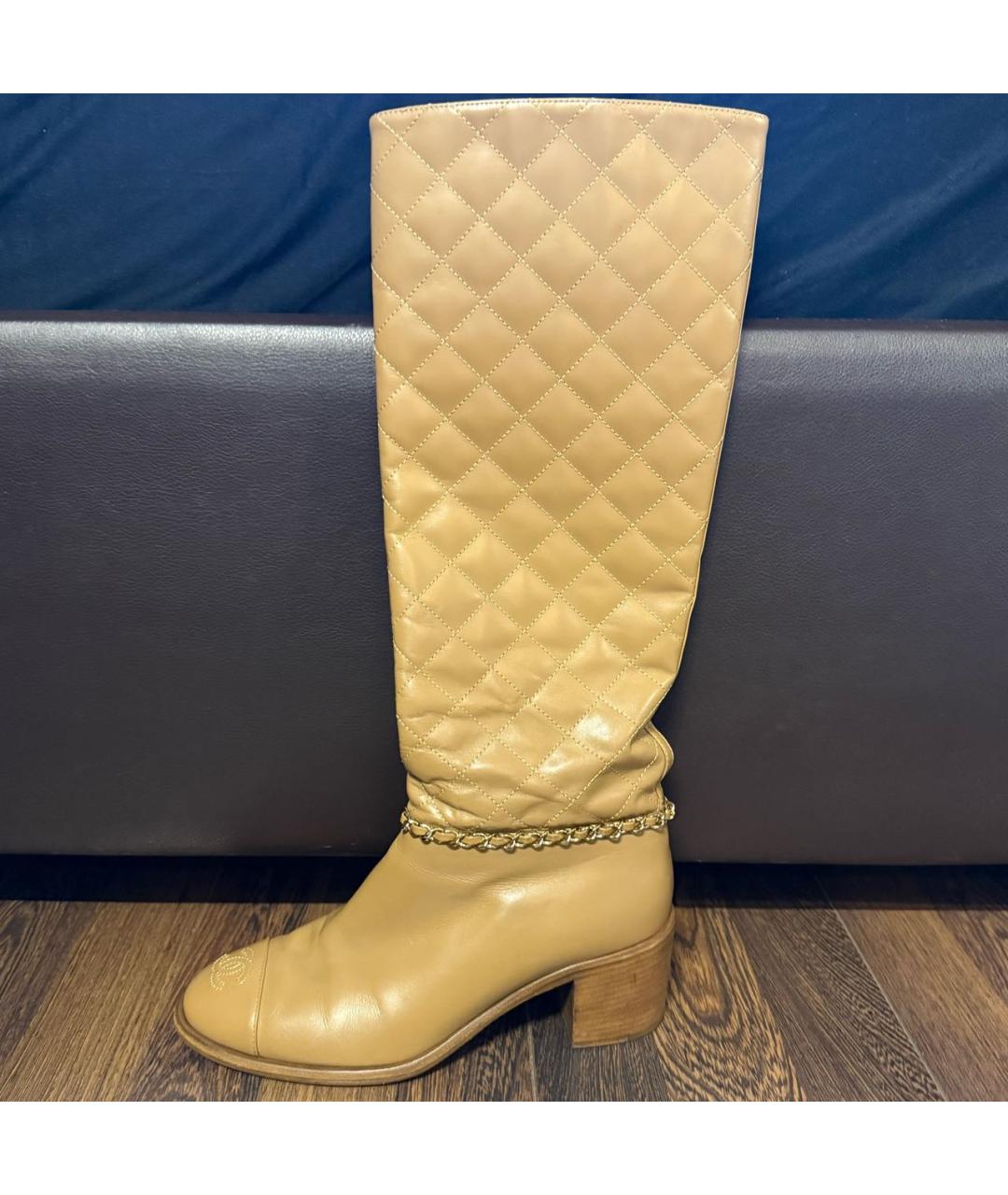 CHANEL Бежевые кожаные сапоги, фото 8