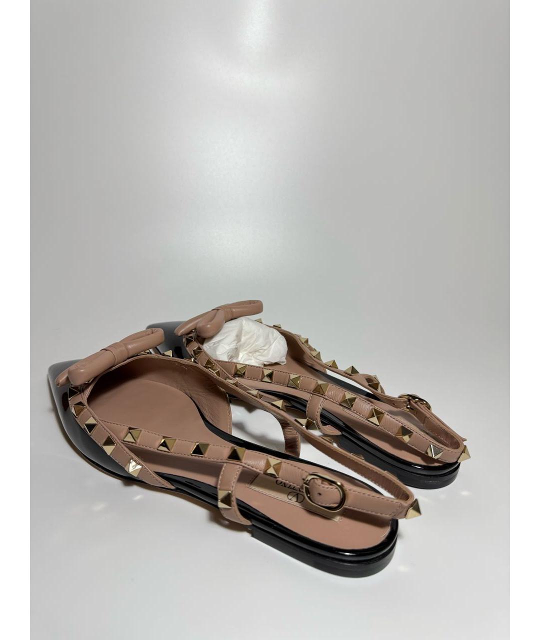 VALENTINO Черные балетки из лакированной кожи, фото 3