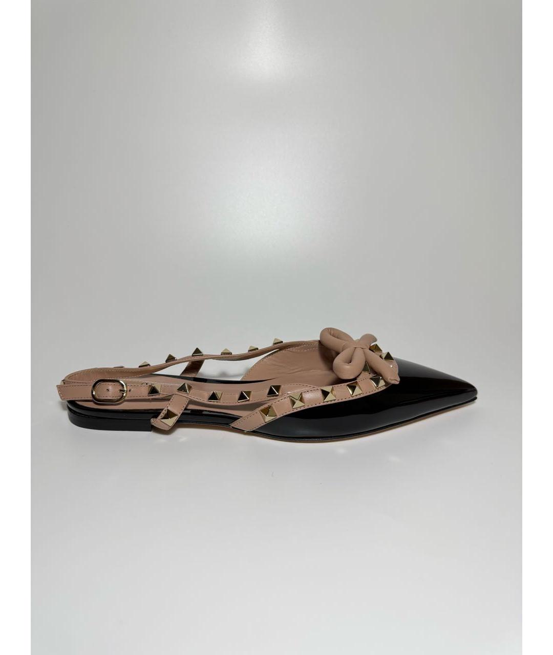 VALENTINO Черные лодочки на низком каблуке из лакированной кожи, фото 6