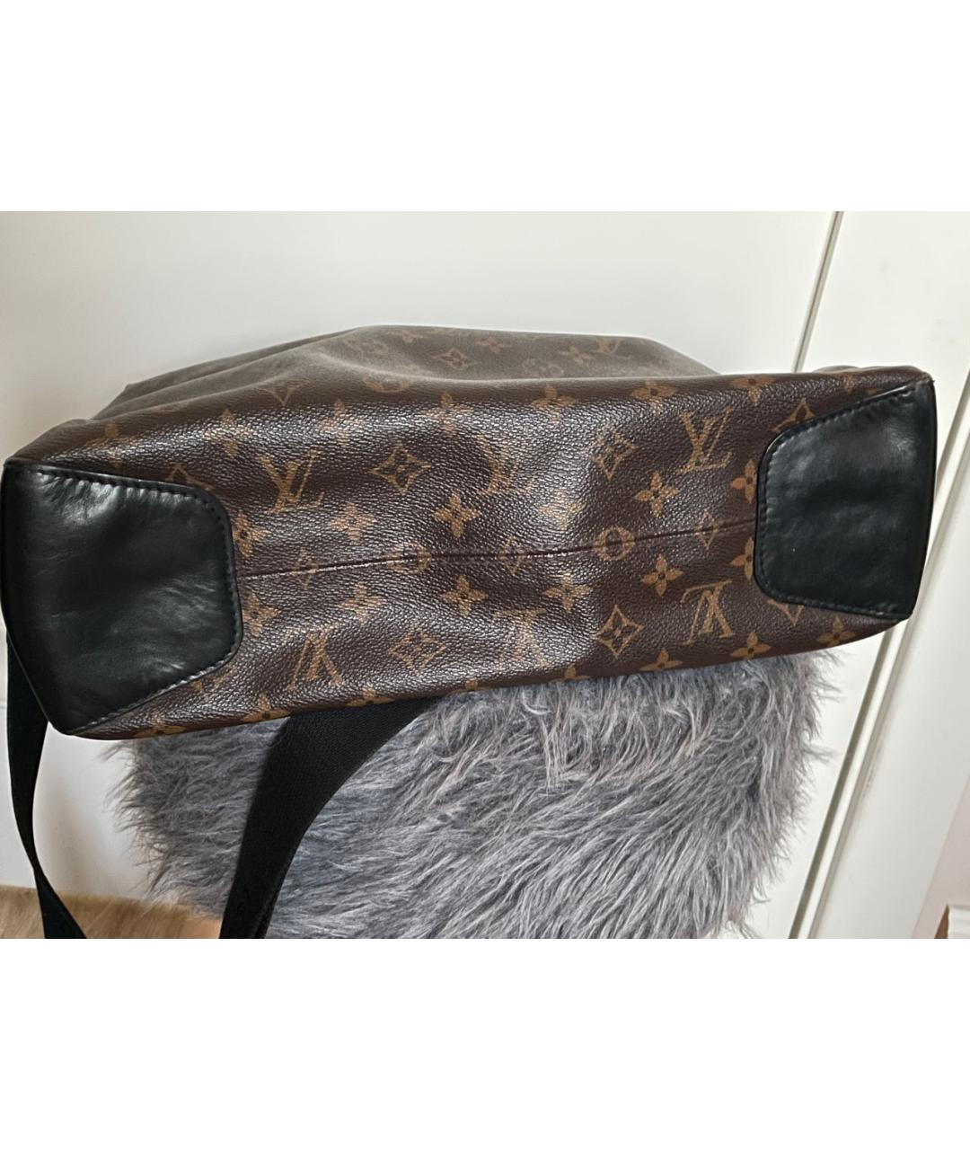 LOUIS VUITTON Коричневая кожаная сумка тоут, фото 6