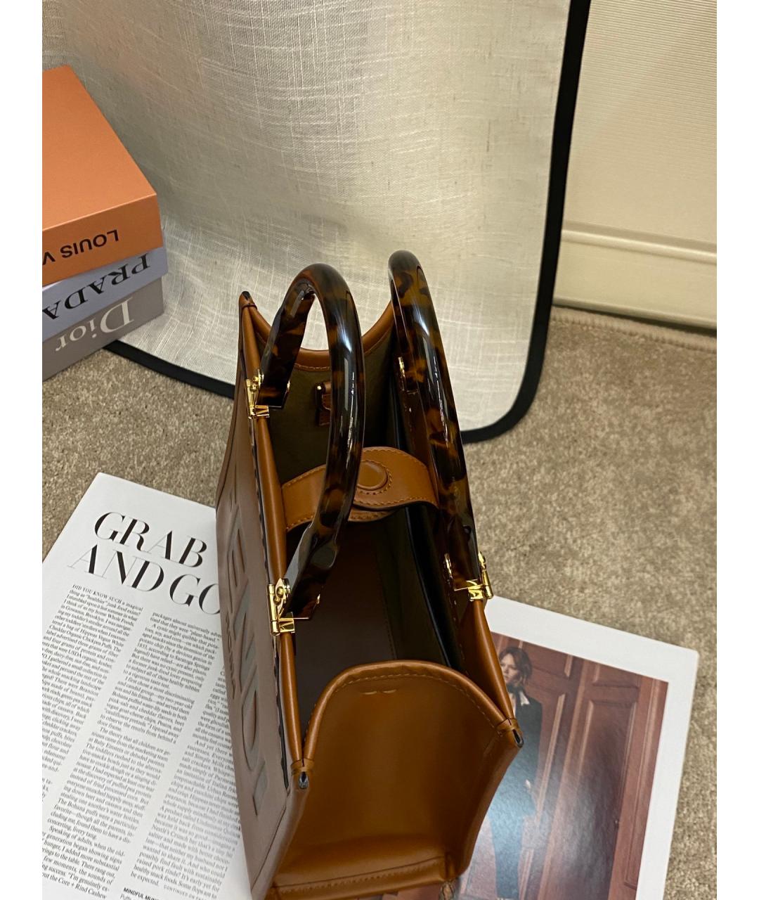 FENDI Коричневая кожаная сумка тоут, фото 6
