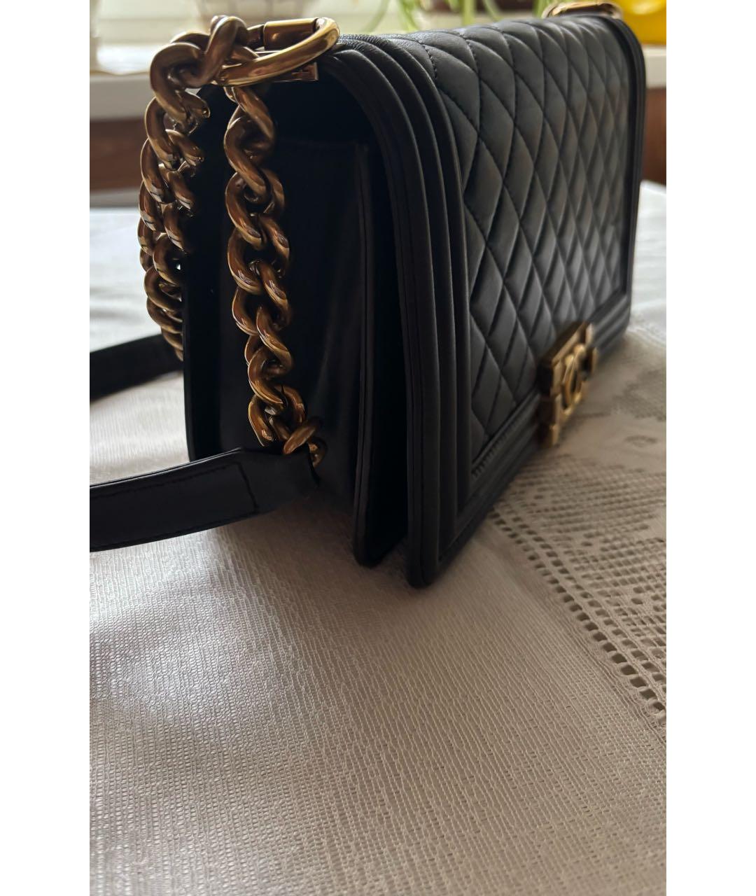 CHANEL Черная кожаная сумка через плечо, фото 2