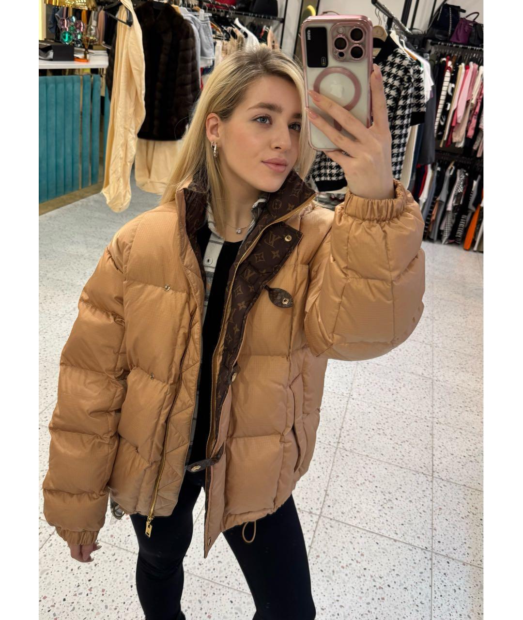 LOUIS VUITTON Бежевый пуховик, фото 7