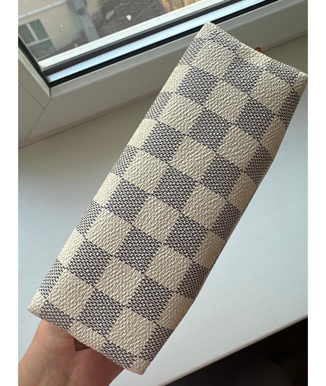 LOUIS VUITTON Белая кожаная косметичка, фото 6