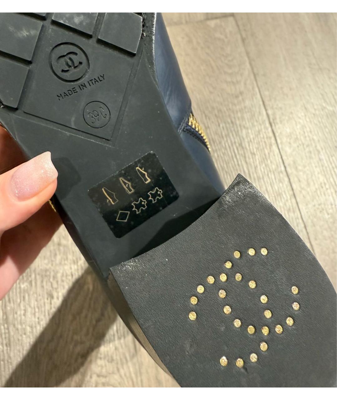 CHANEL Темно-синие кожаные полусапоги, фото 5