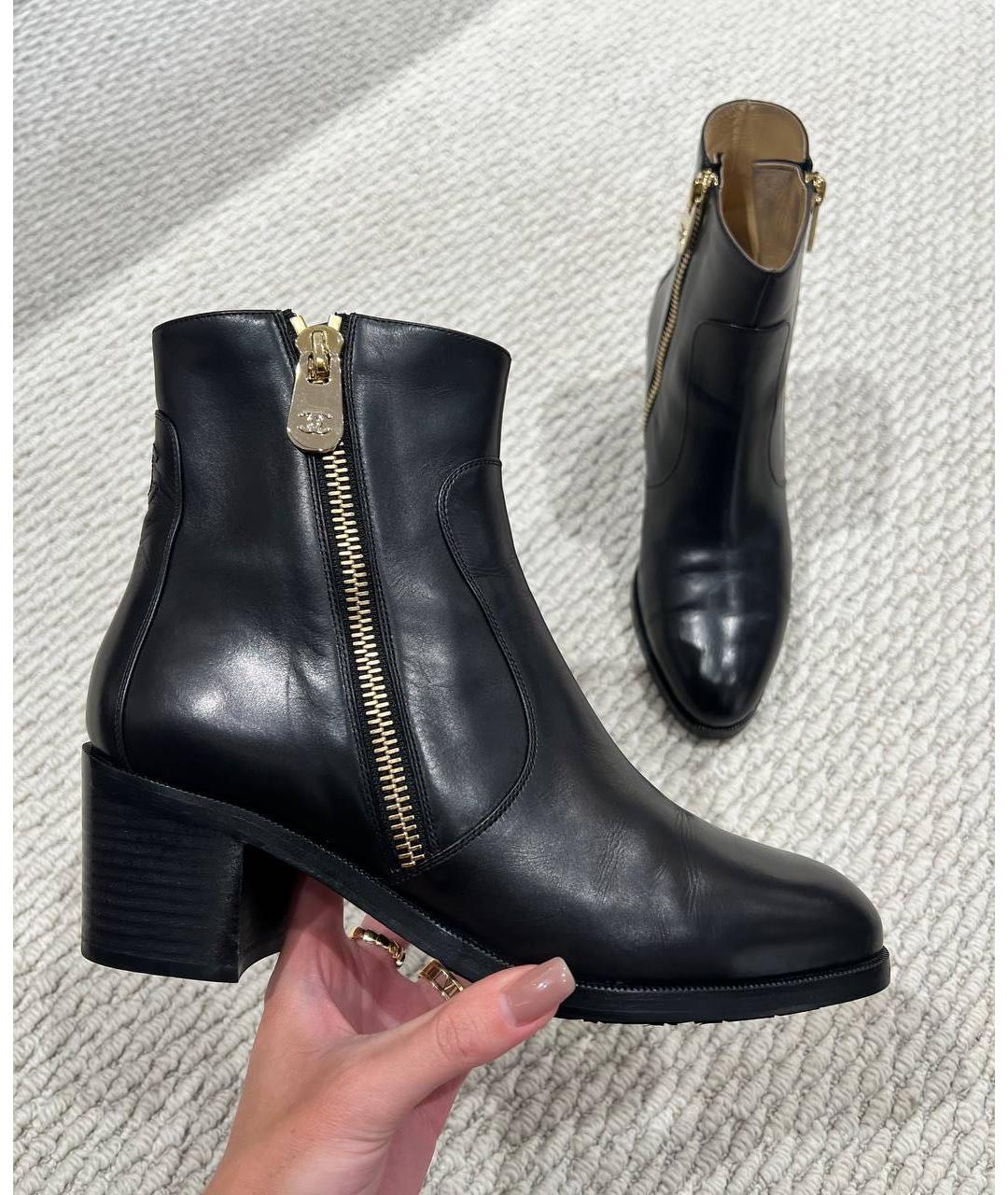 CHANEL Темно-синие кожаные полусапоги, фото 3