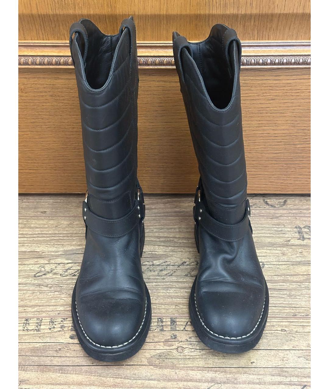 CHANEL Черные кожаные сапоги, фото 2